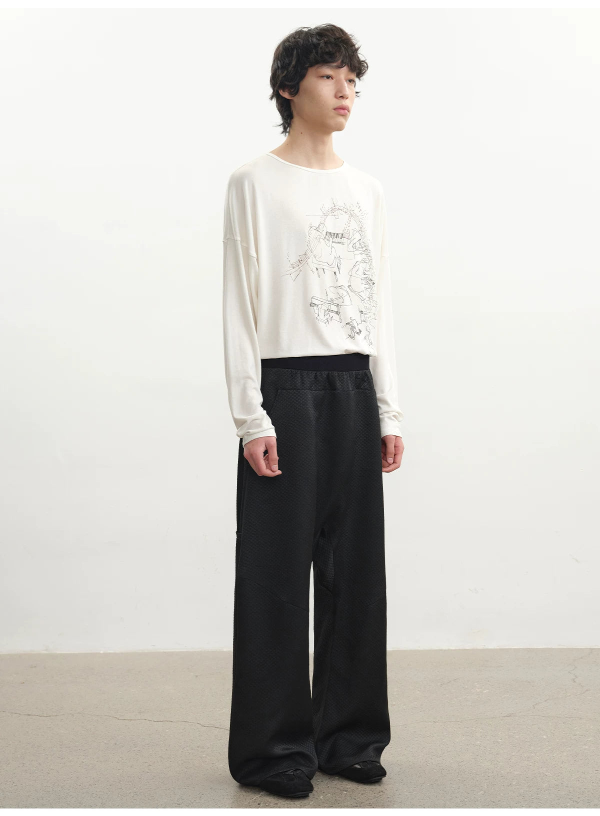 Low Rise Curved Pleated Quilted Pants