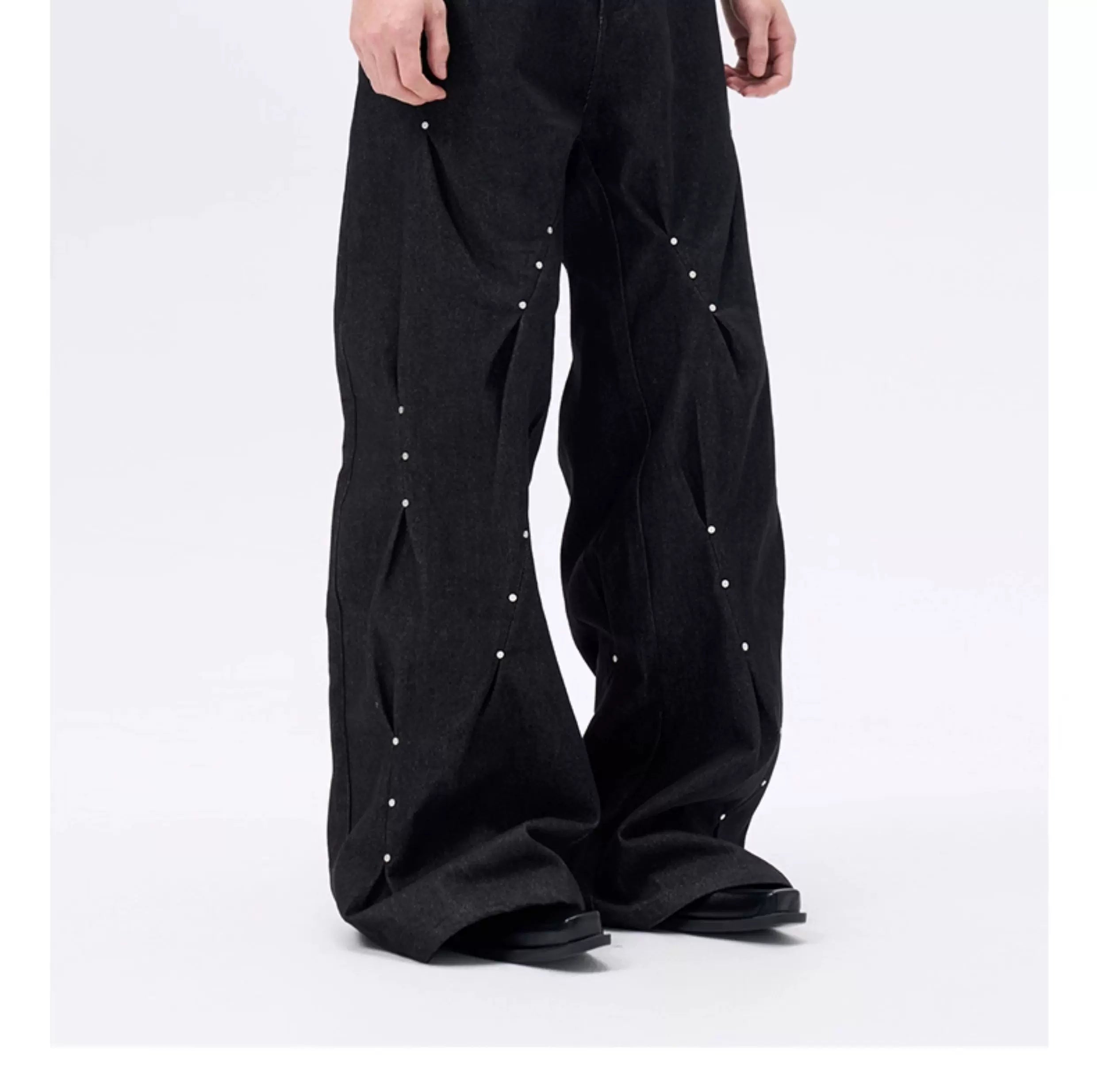 Pleated Wide Leg Raw Denim Jeans