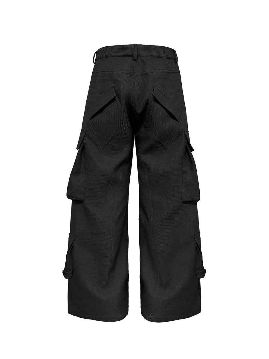 Knotty Curved Multi-Pocket Cargo Pants