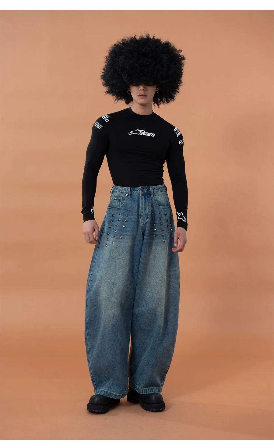 Men's Blue Riveted Curved Jeans