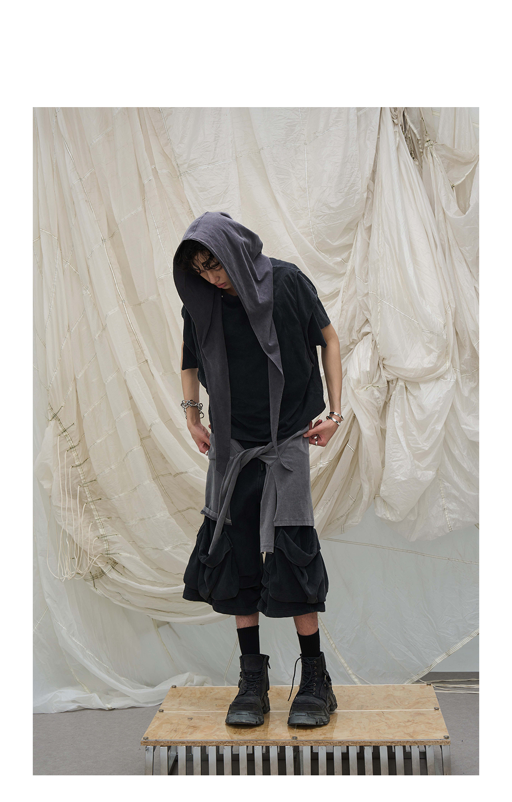 Cropped Washed Detachable Pocket Sweatpants