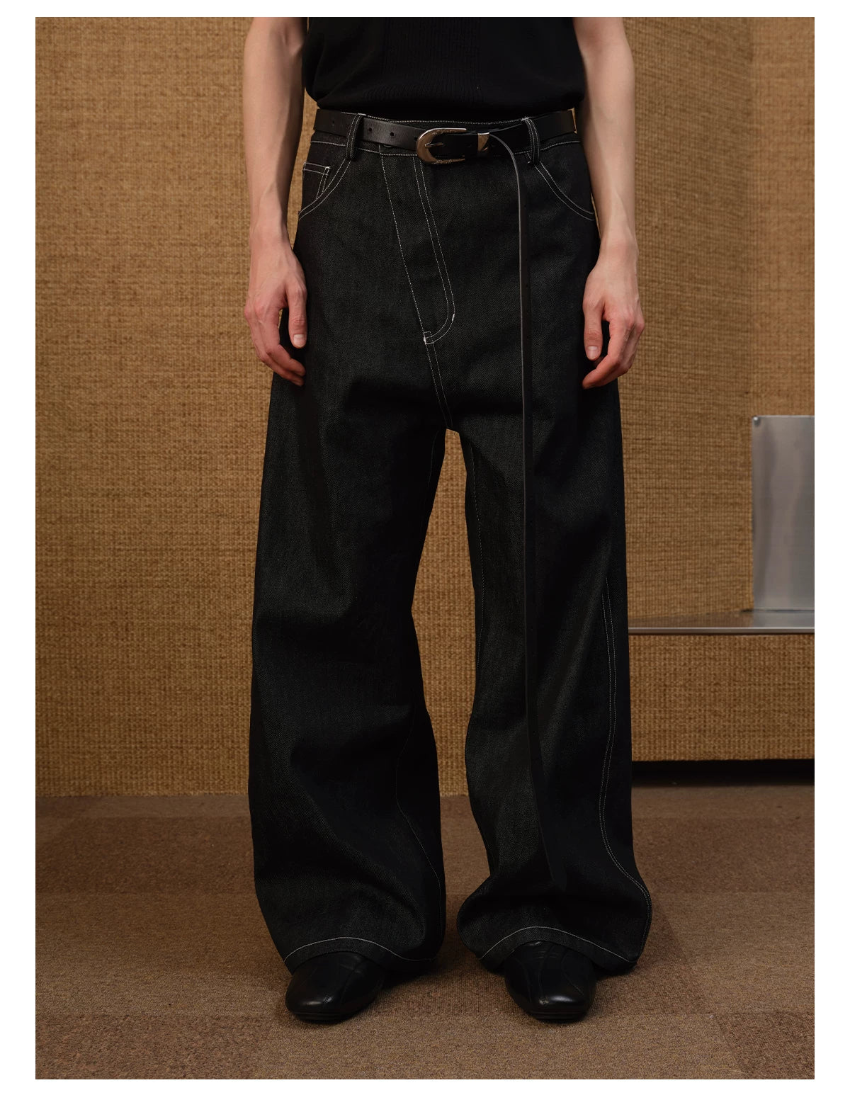 Slant Fly Flared Raw Denim Pants