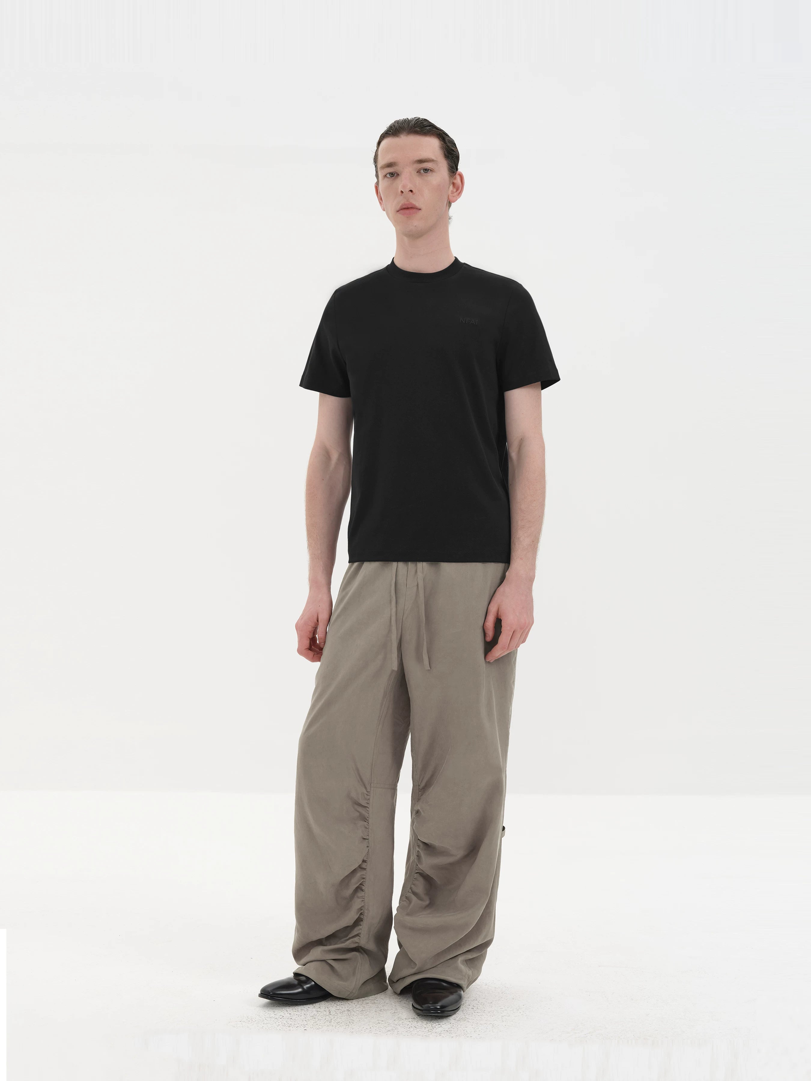 Sand Washed Pleated Tencel Pants