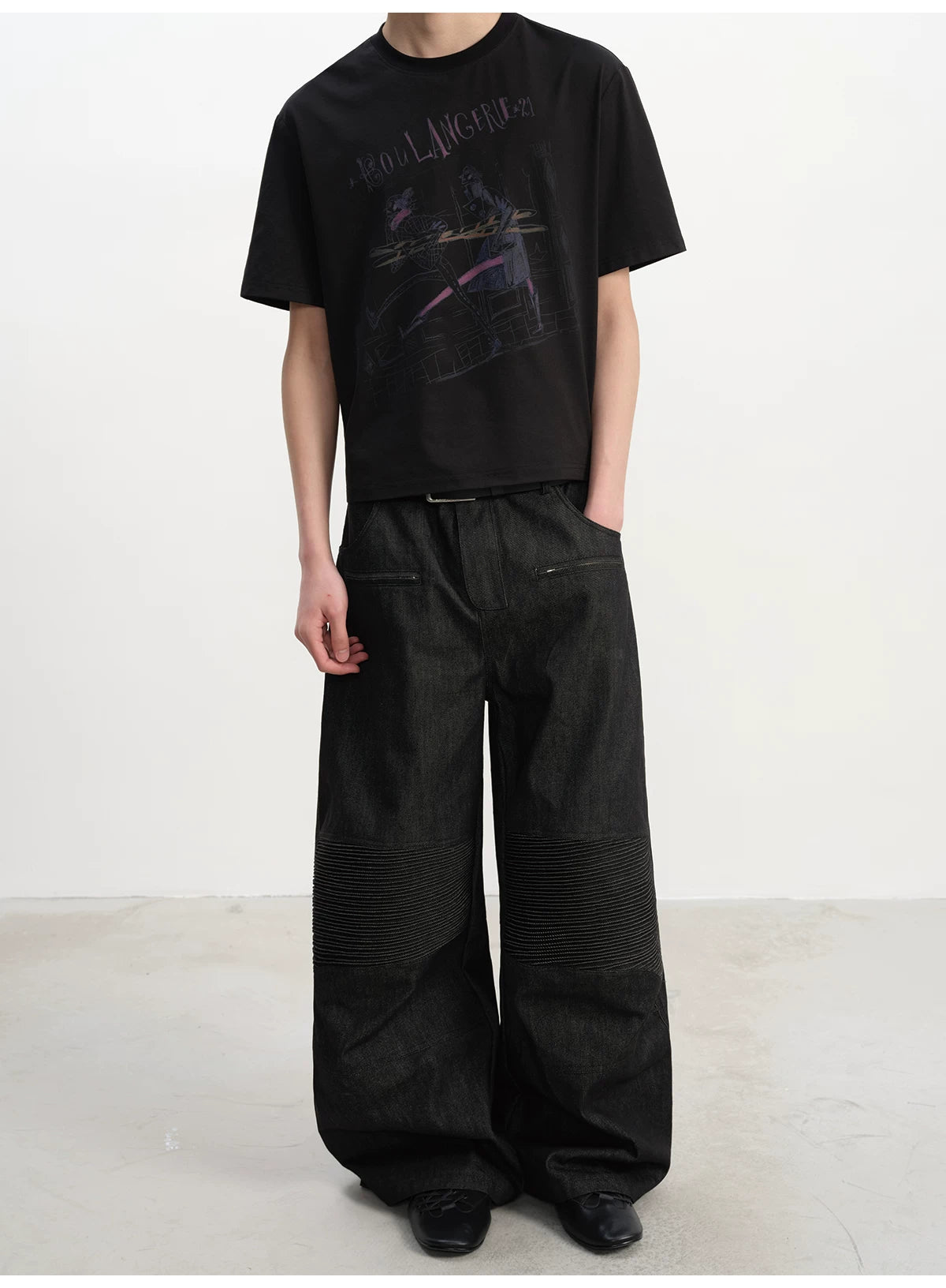 Baguette Print Textured Short-sleeve Tee