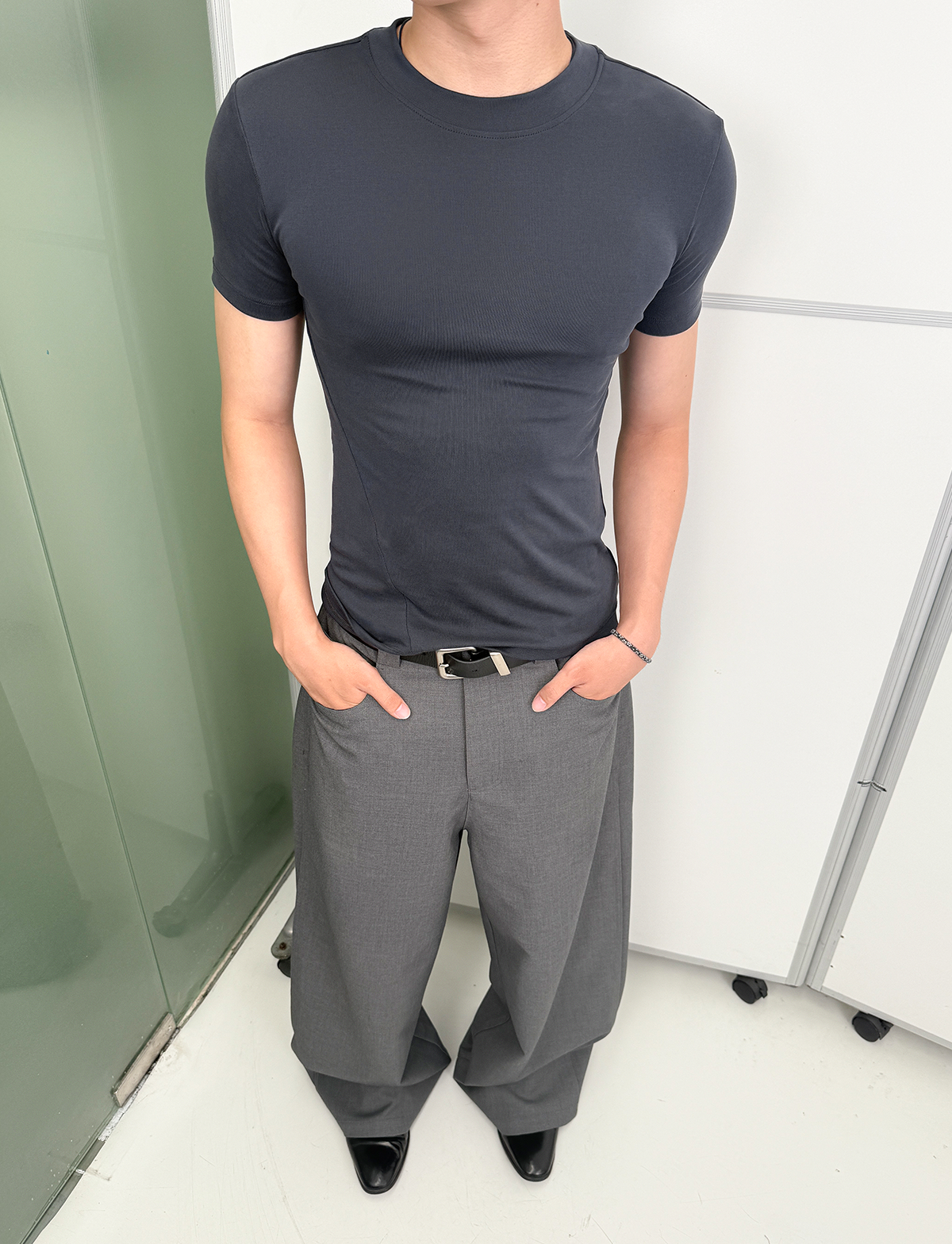 Sanded Slim Stretch Velvet Tee
