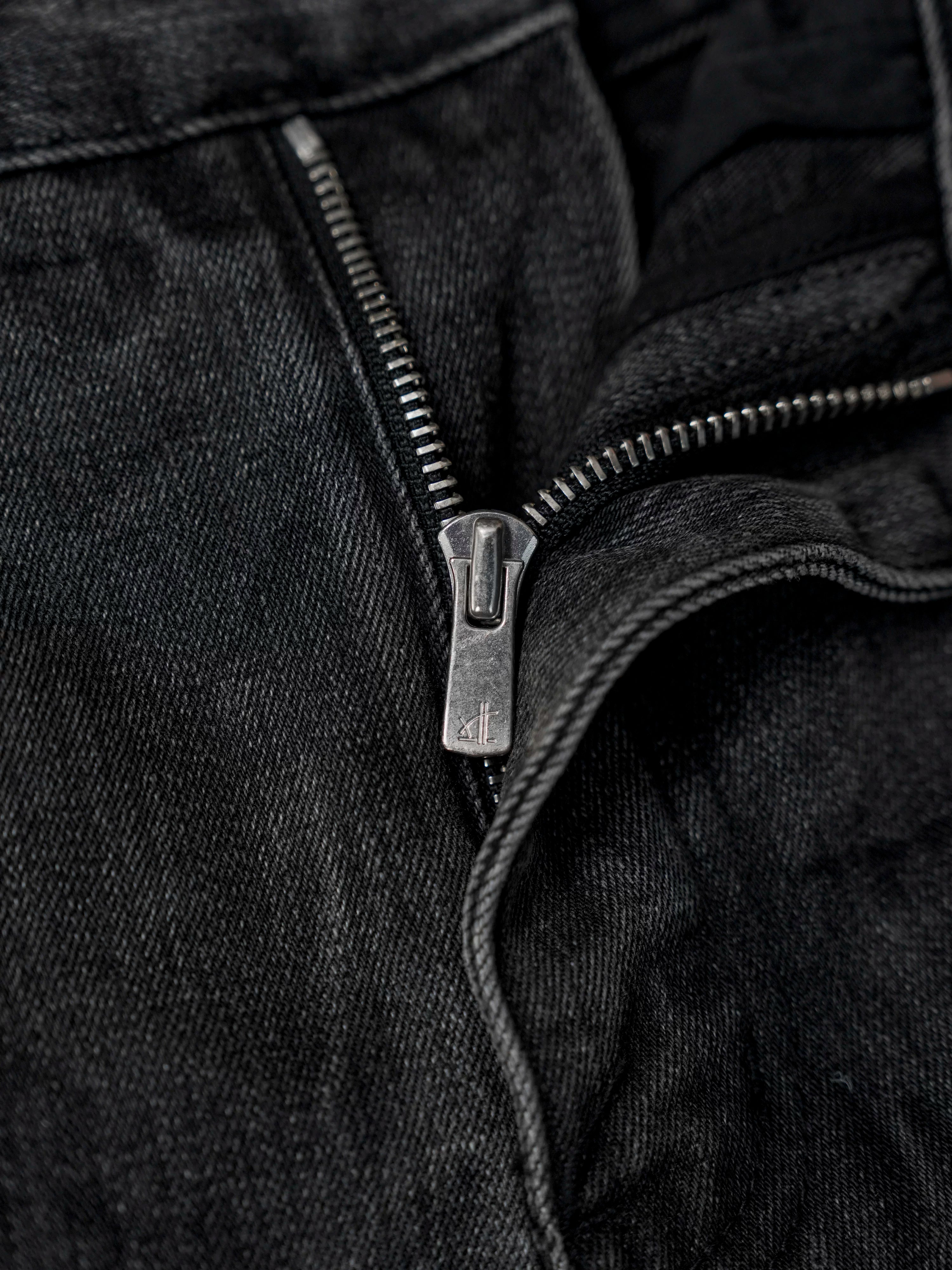 Distressed Washed Black Slub Straight Jeans