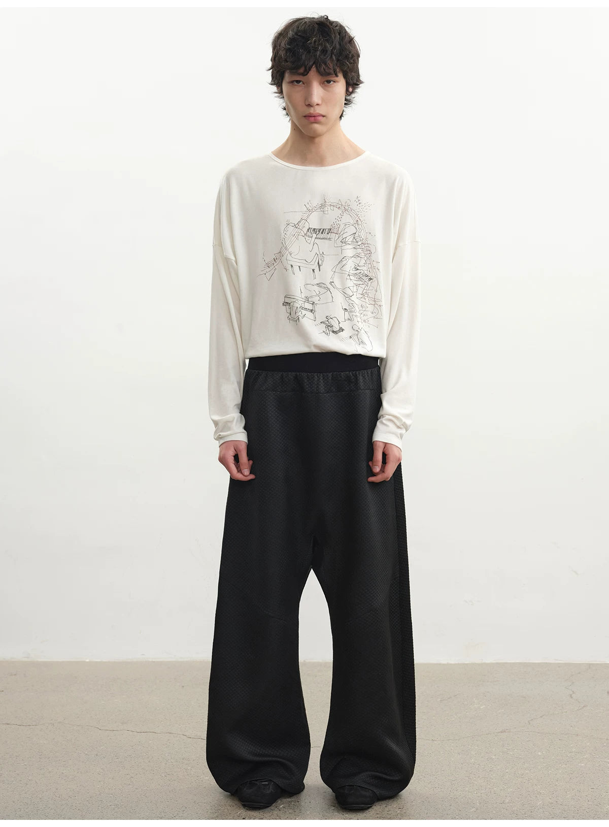 Low Rise Curved Pleated Quilted Pants