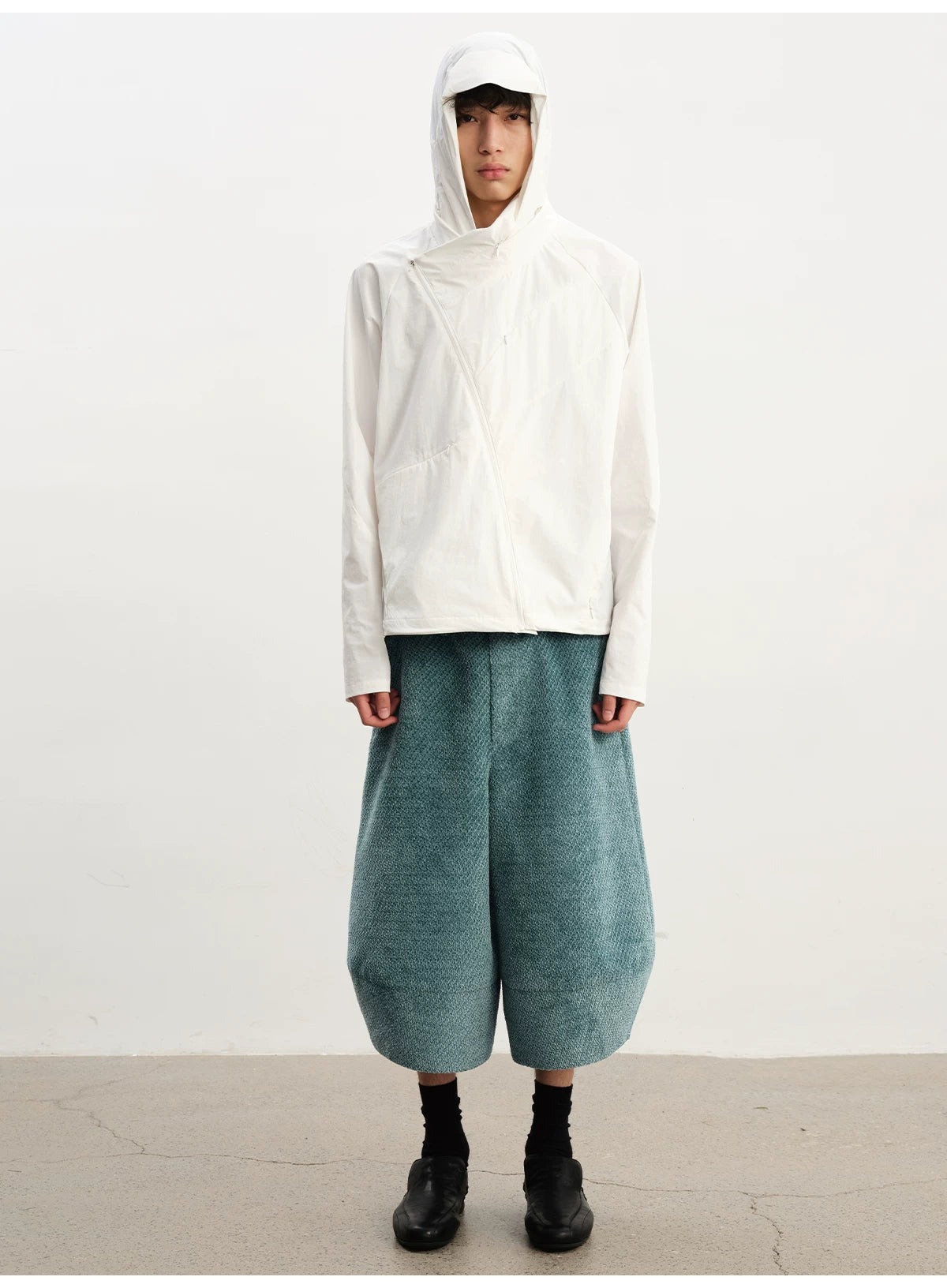 Loose Casual Twill Cropped Shorts