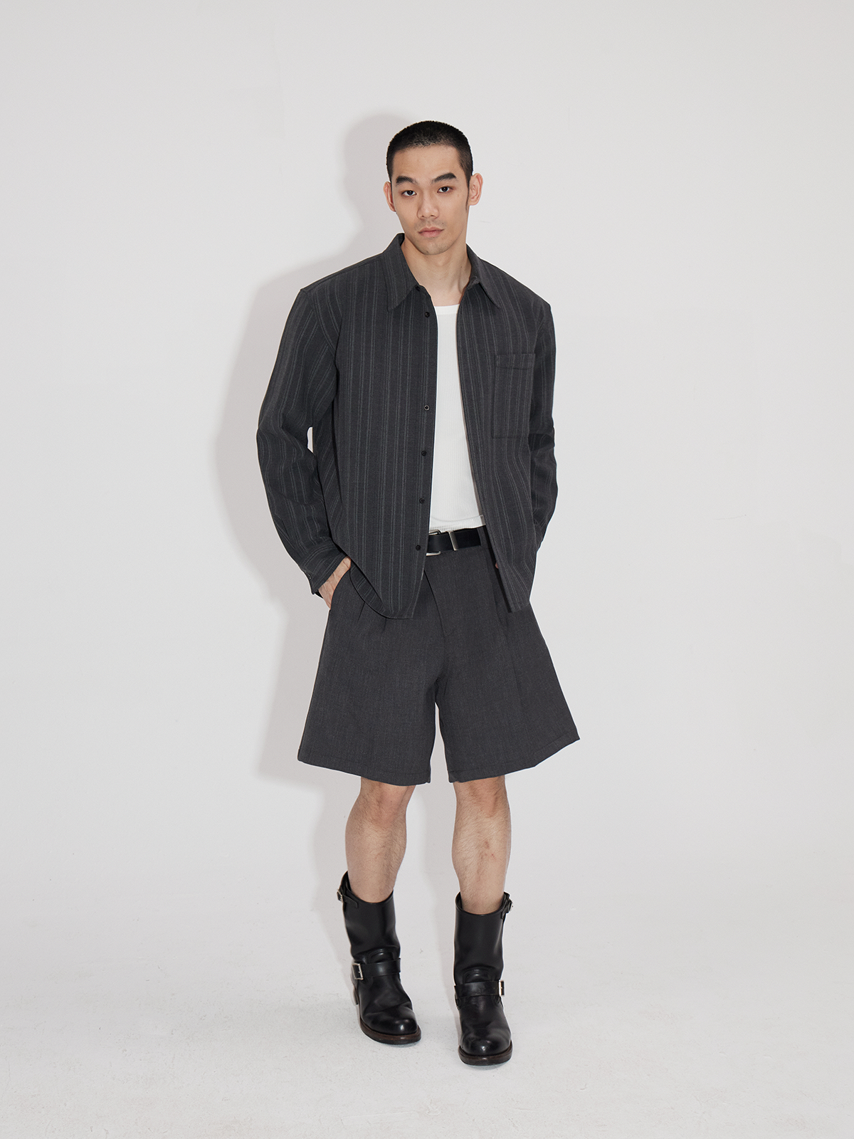 Wrinkle-Resistant Chest Pocket Shirts