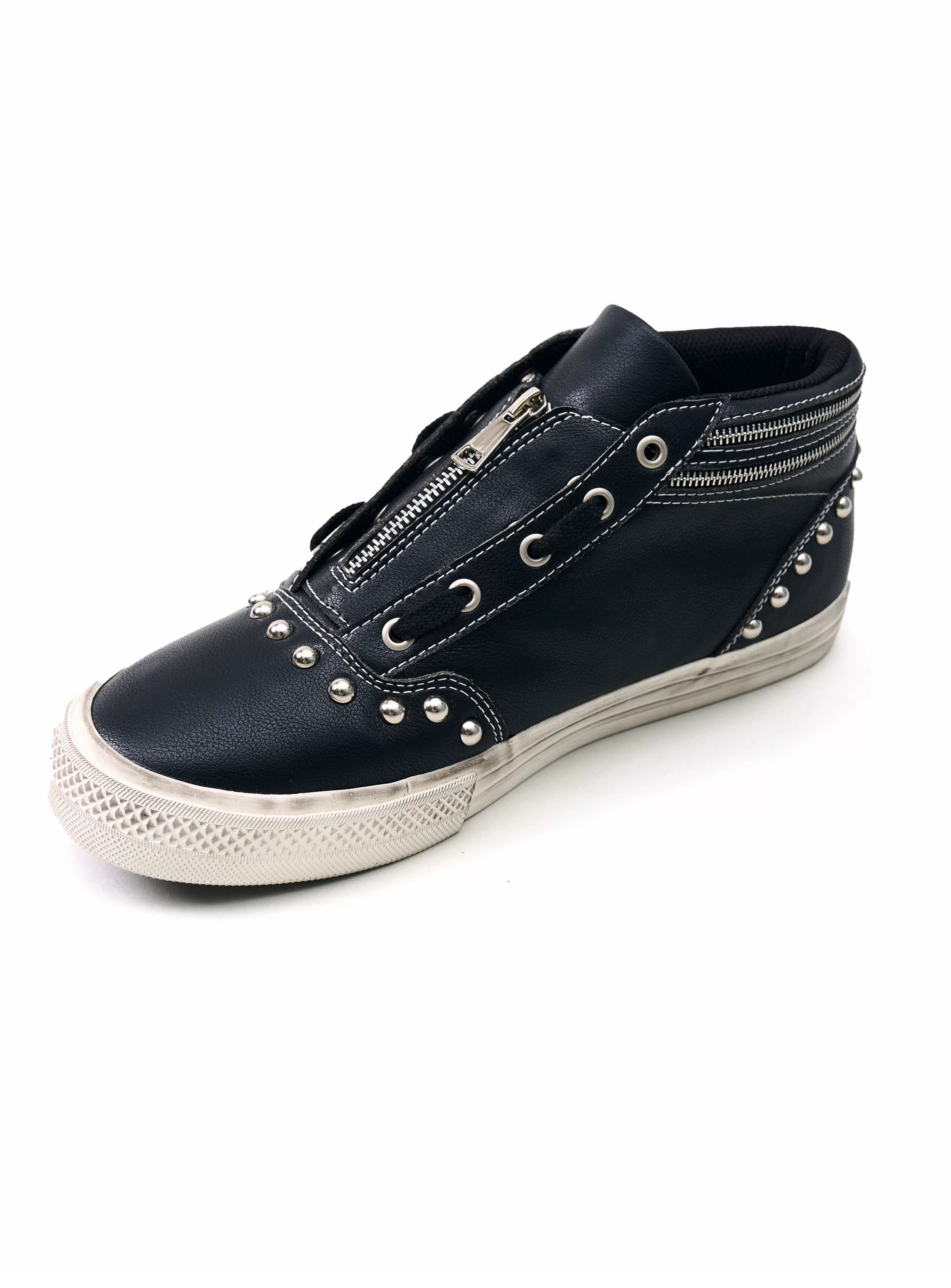 Men's Rivet Mid-top Skate Shoes