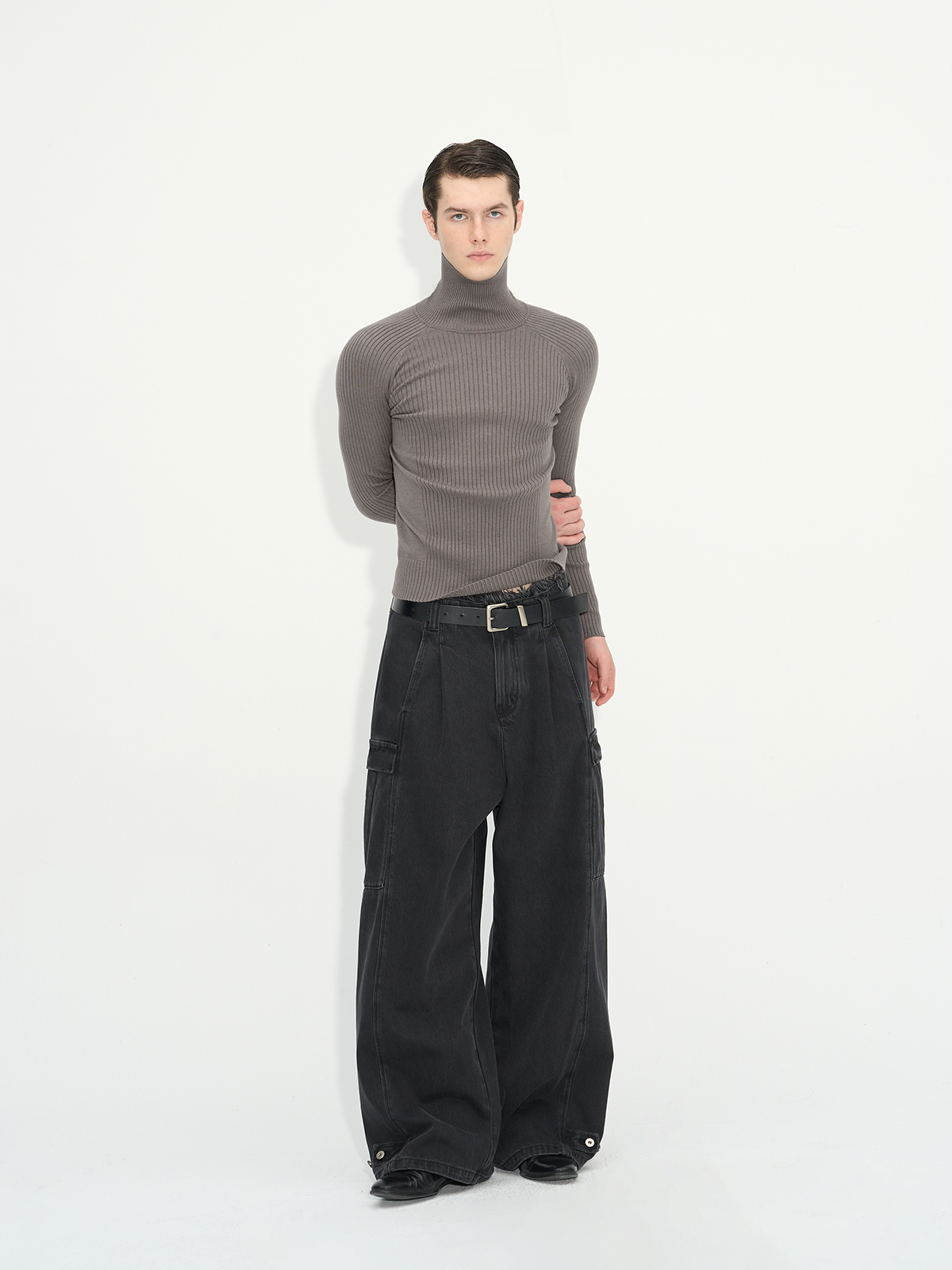 Long Sleeve Turtleneck Ribbed Knit Top