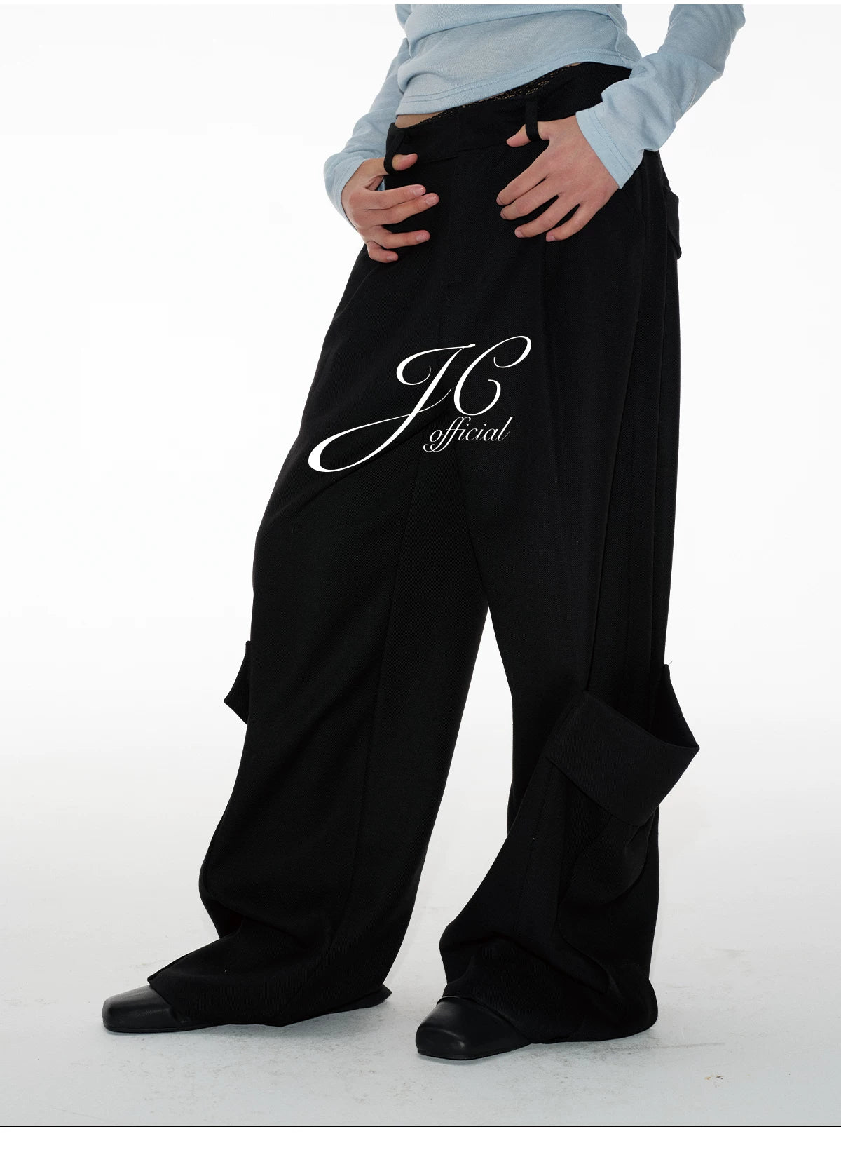 Dual Pocket Pleated Straight Flared Pants