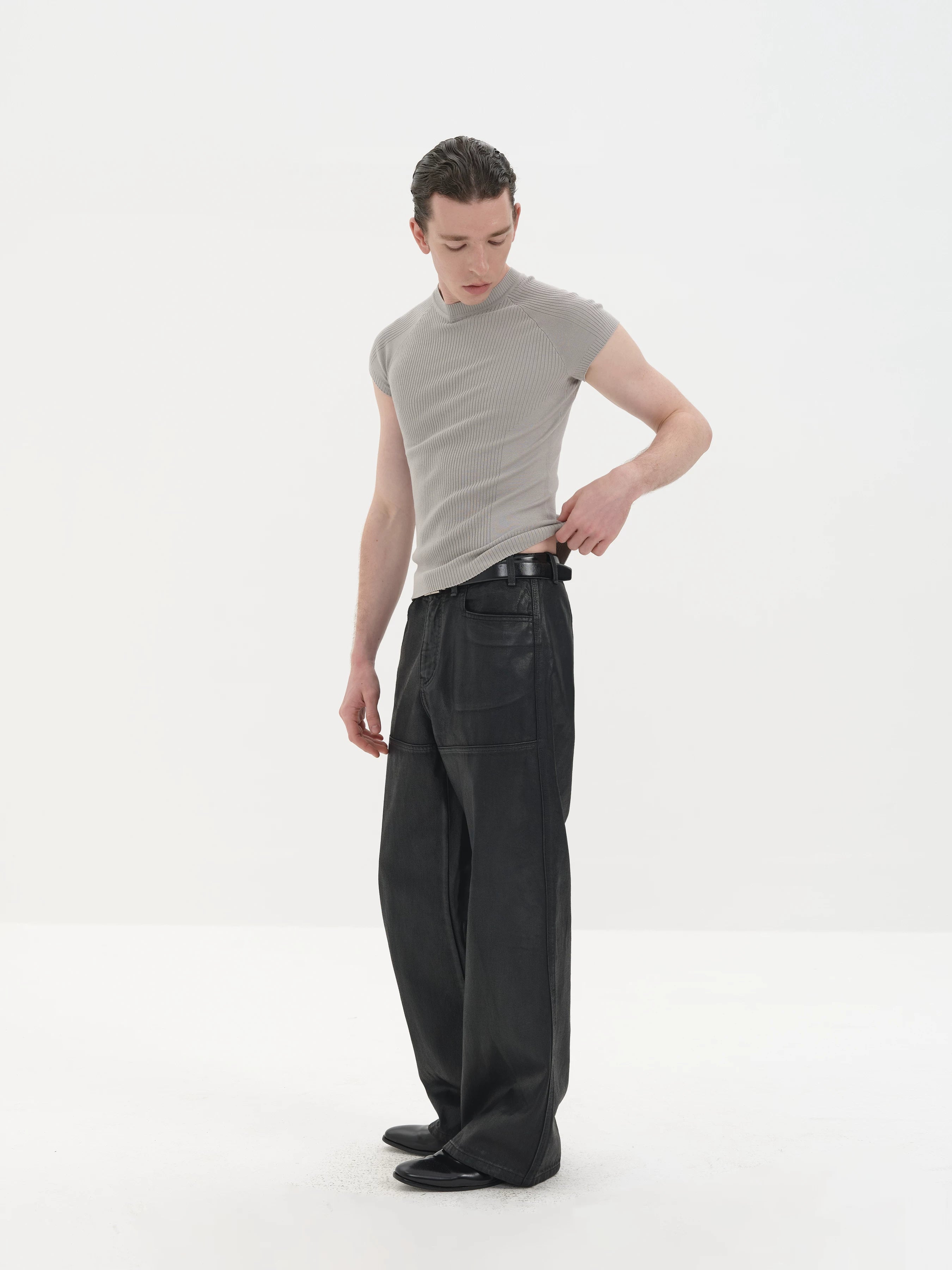 Lightweight Ribbed Short Sleeves