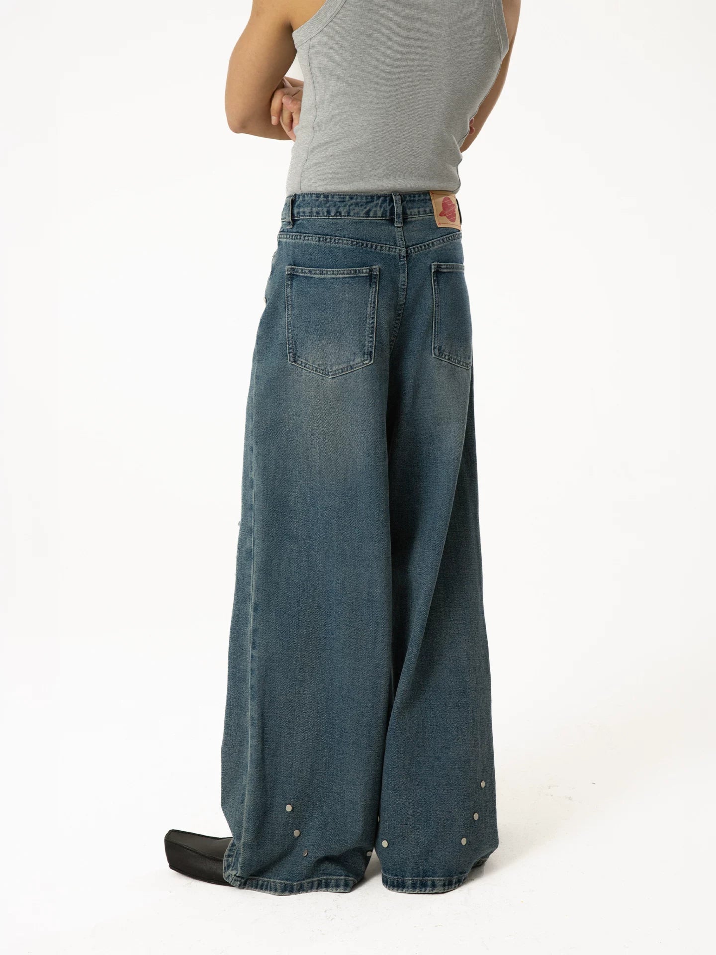 Men's Blue Distressed Riveted Straight Jeans