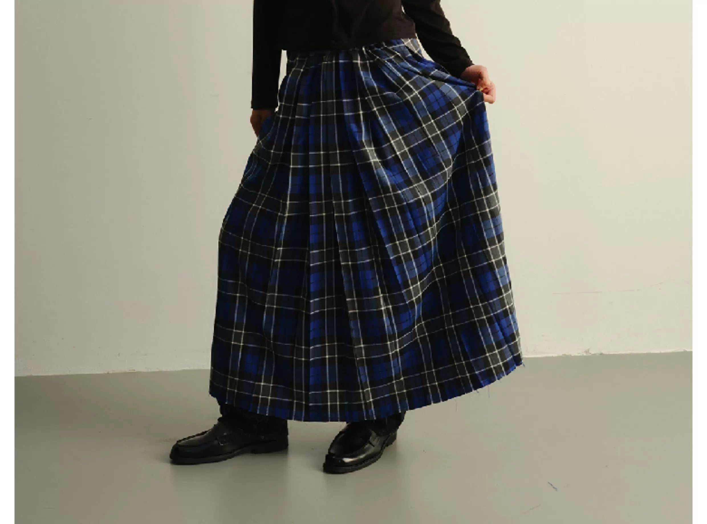Reversible Pleated Frayed Plaid Denim Skort