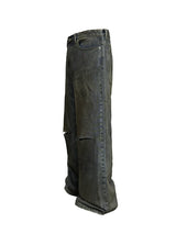 Distressed Cut Splatter Jeans