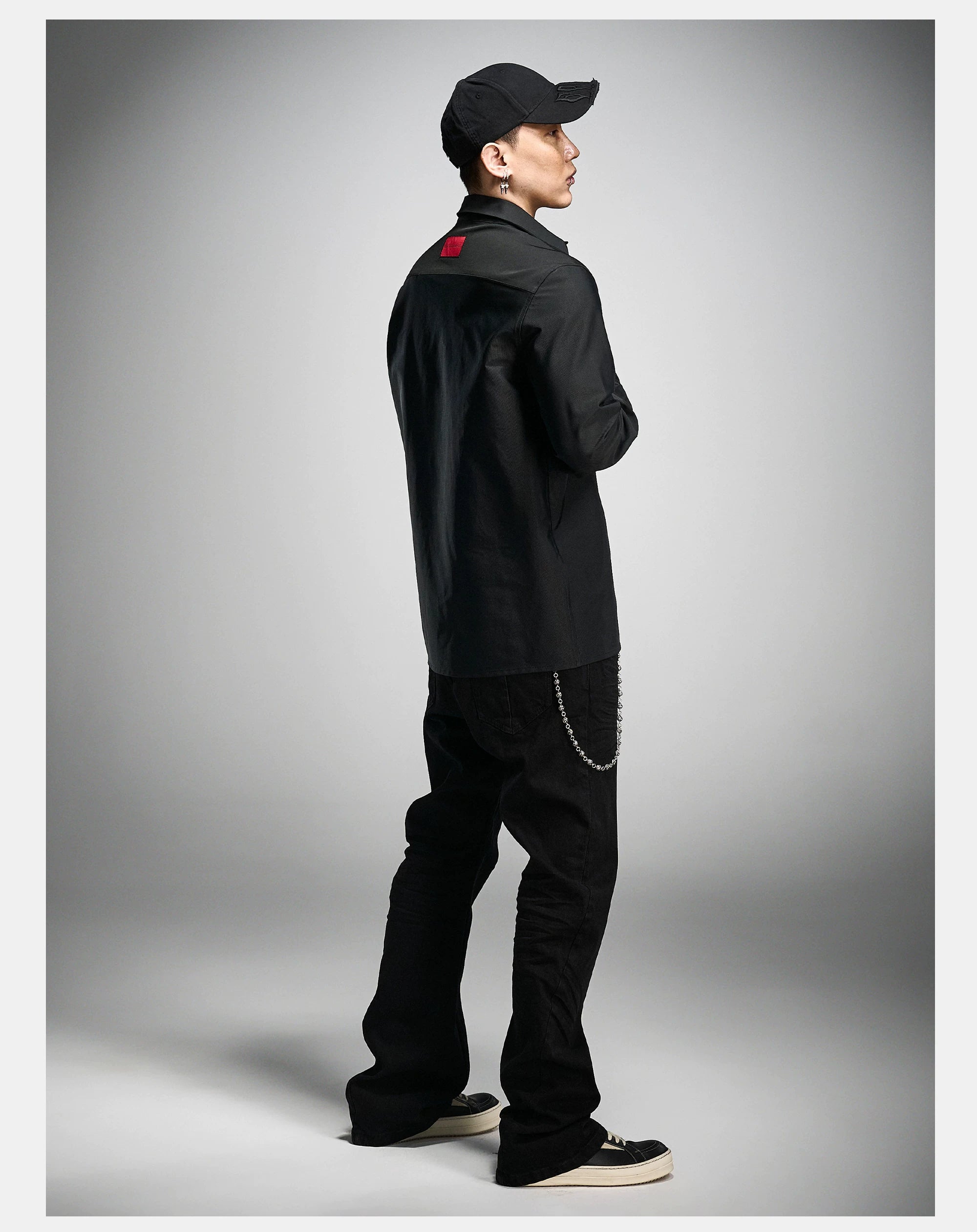 Long Sleeve Ribbed Point Collar Shirt