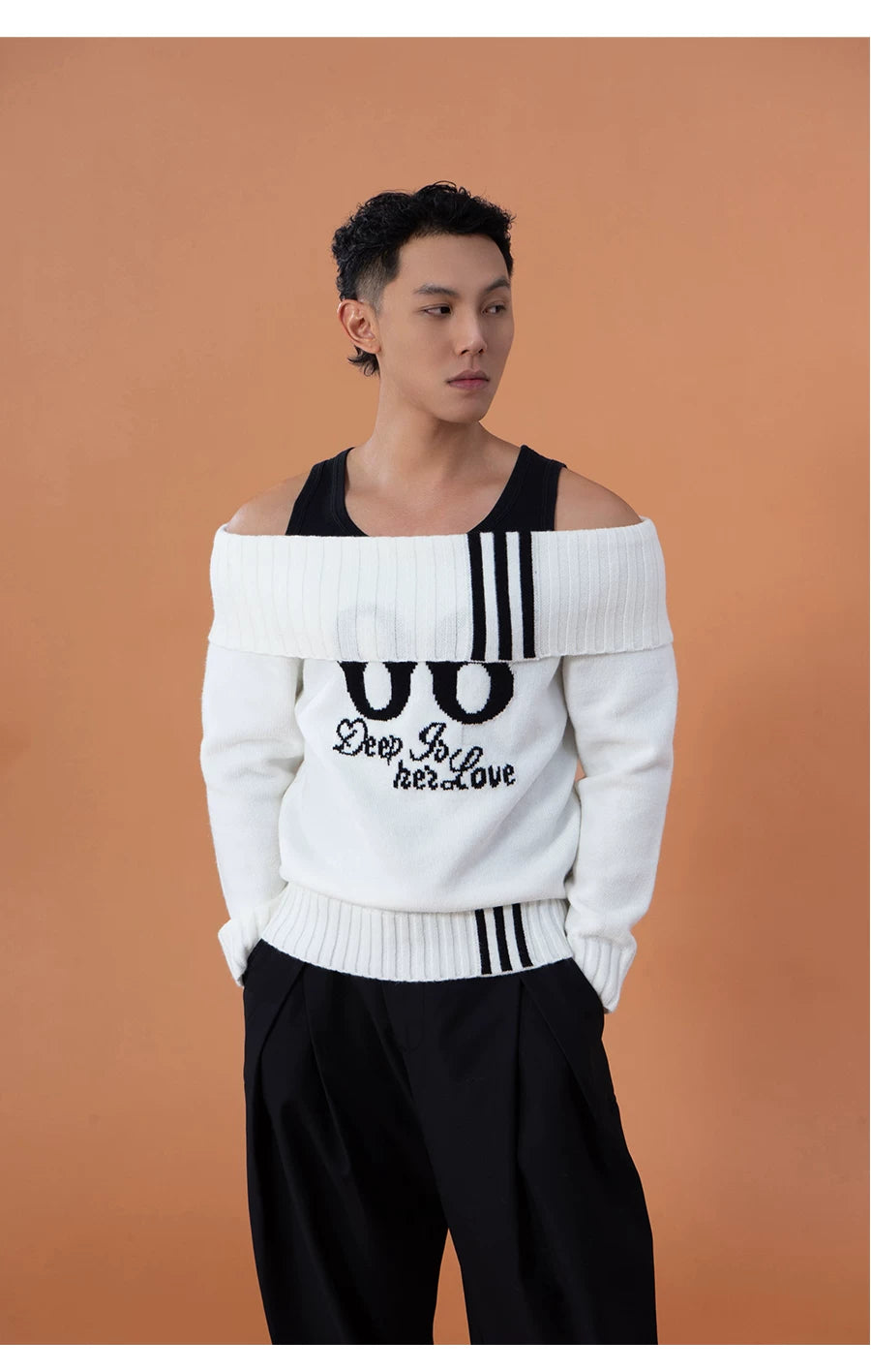Loose Unisex White Off-shoulder Turtleneck Sweater
