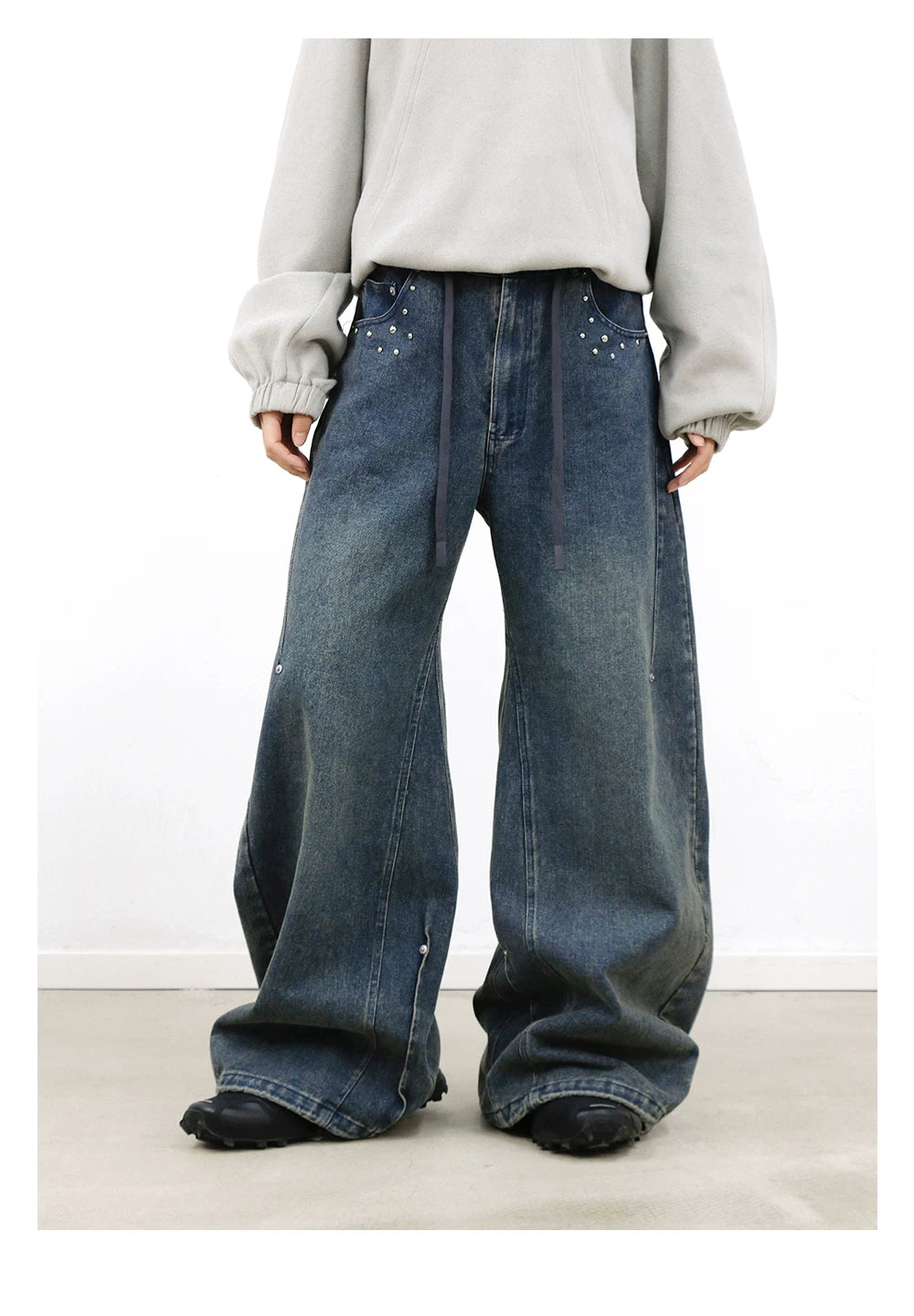 Studded Deconstructed Washed Two-tone A-line Jeans