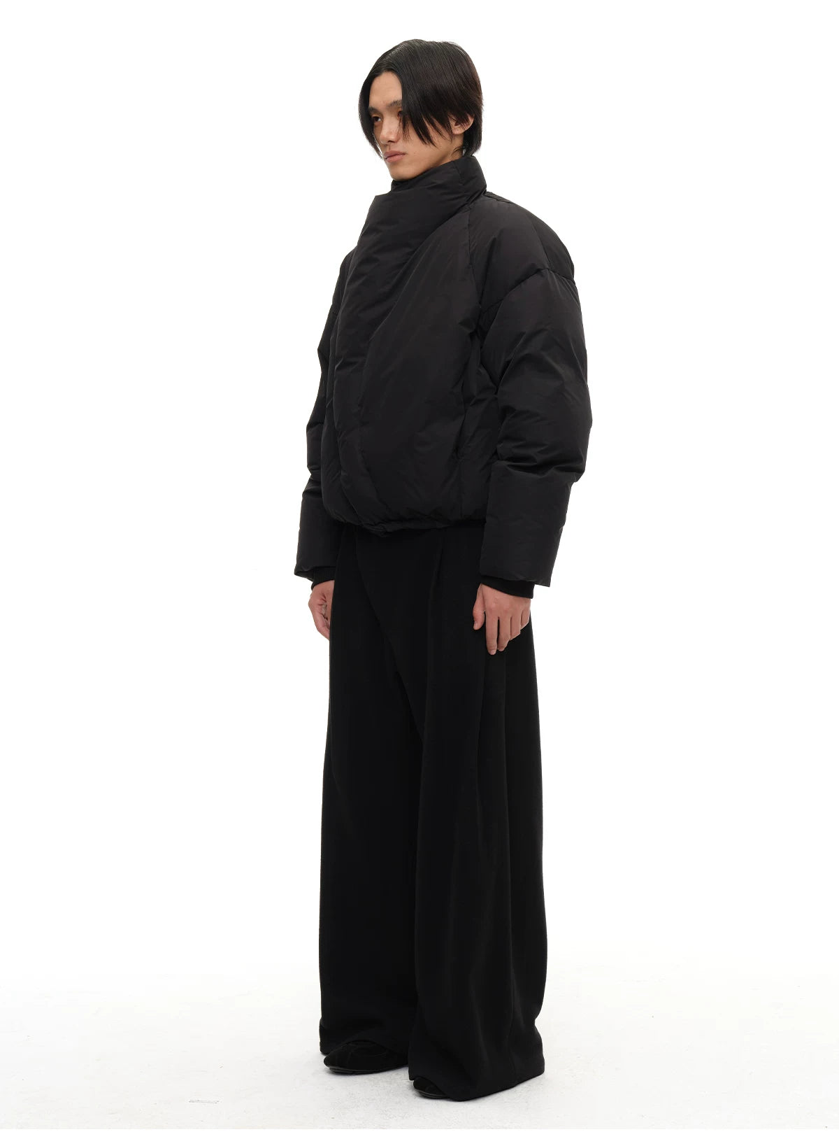 Slightly Curved Asymmetric Pleated Wool Pants
