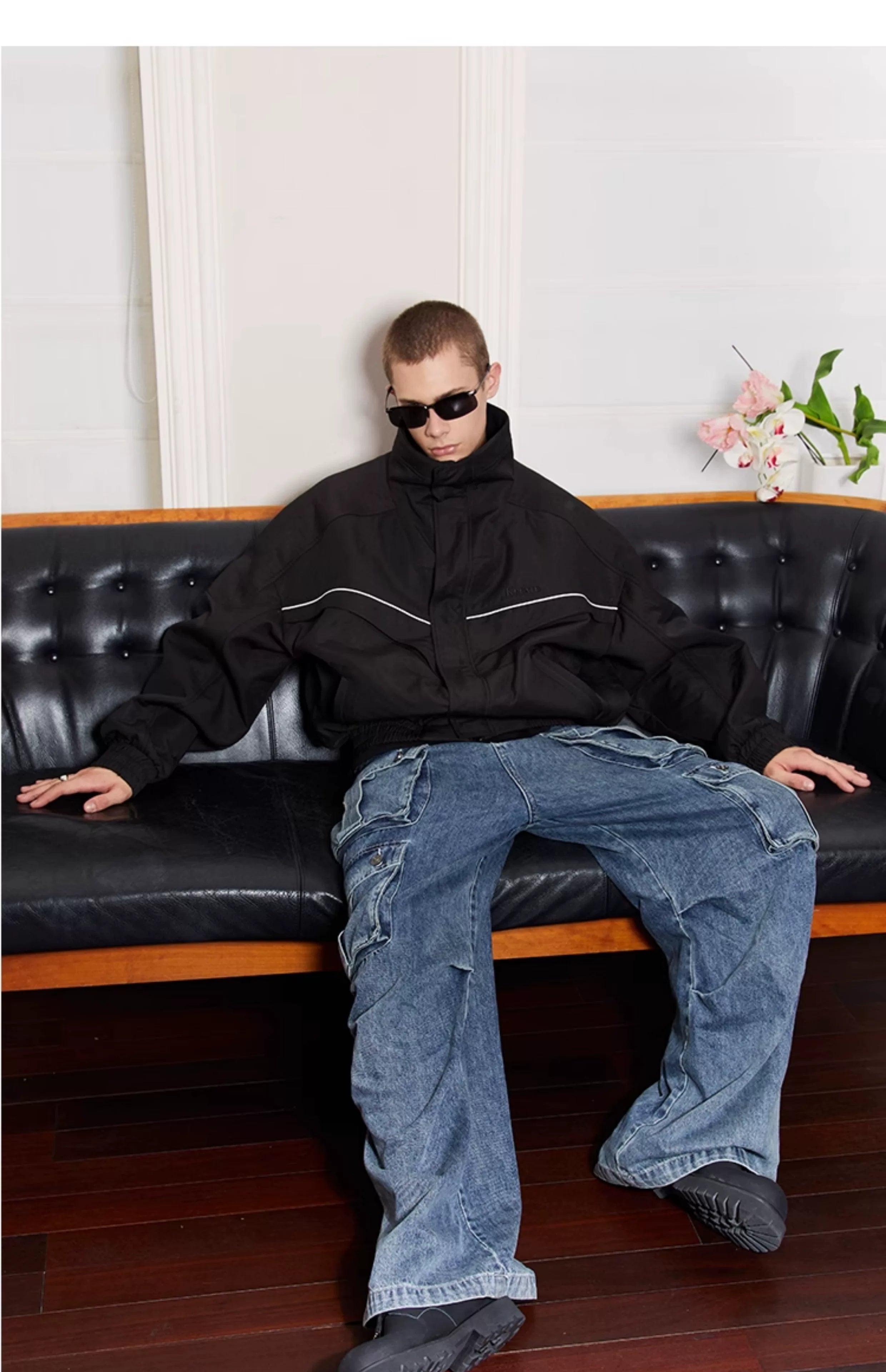 Clean Washed Wide Leg Cargo Jeans