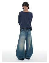 Pleated Distressed Wide Curved Jeans