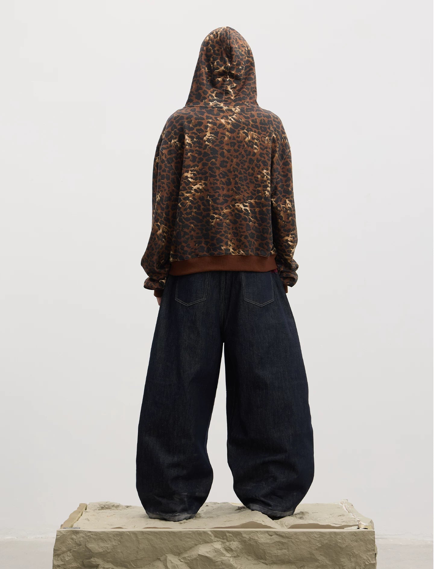 American Raw Suede Paneled Curved Jeans