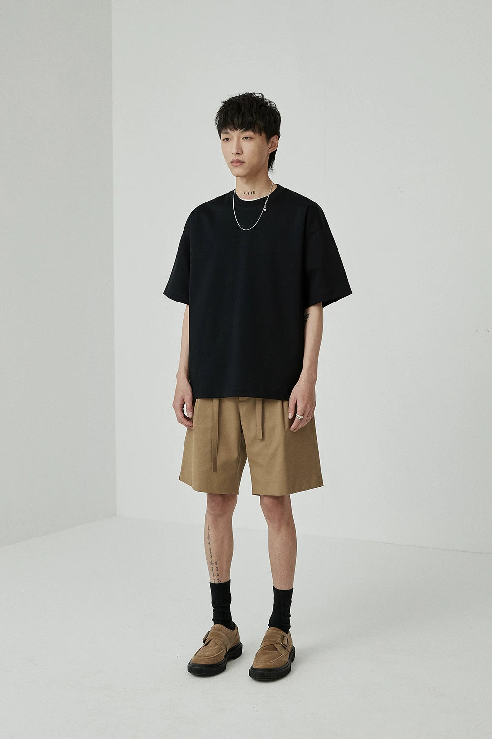 Draped Drawstring Elastic Waist Pleated Shorts
