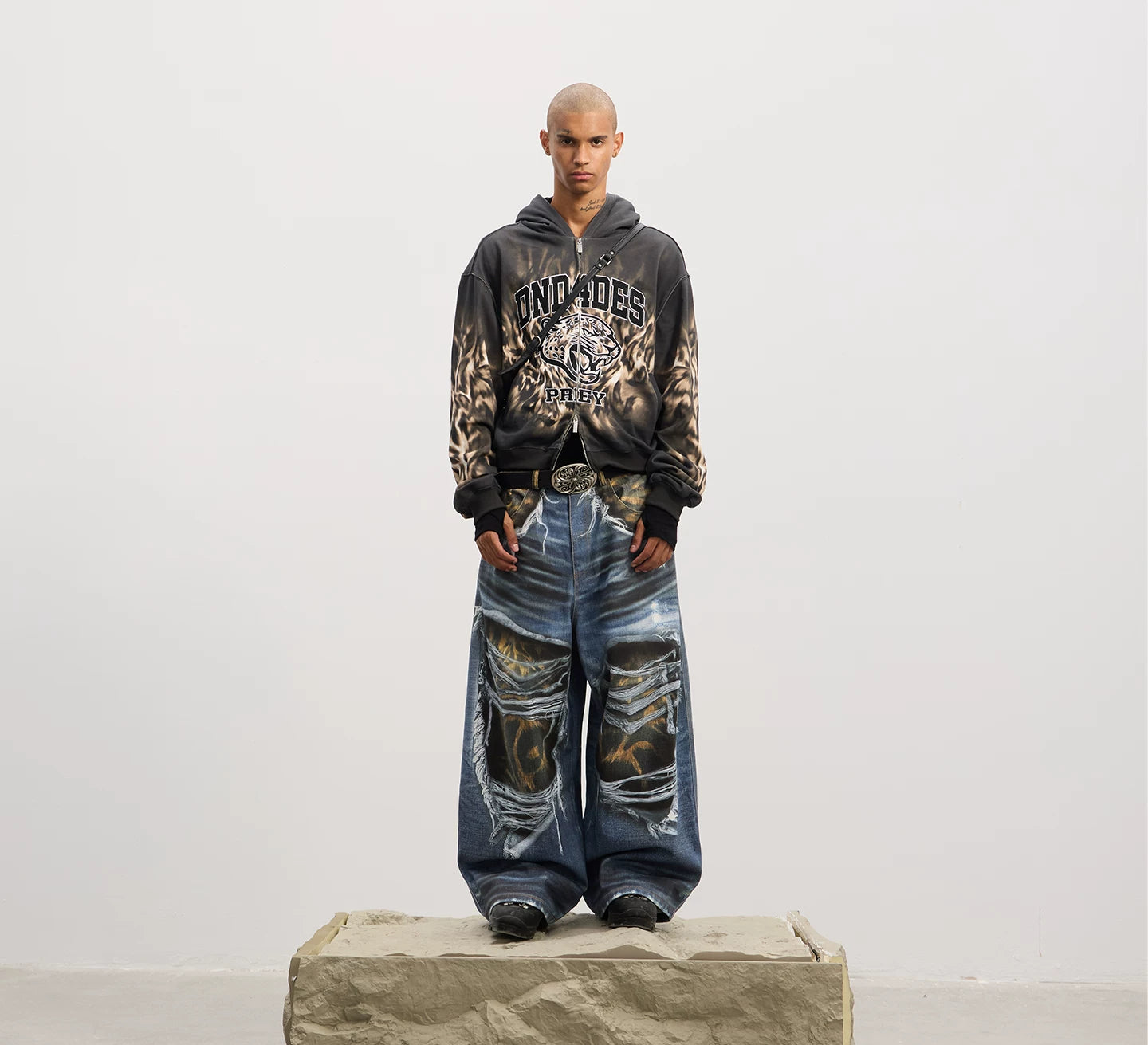 Leopard Embroidered Dual Zip Boxy Hoodie