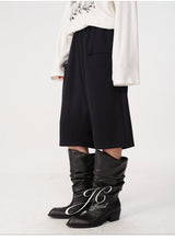 Pocketed Low-Rise Tencel Shorts
