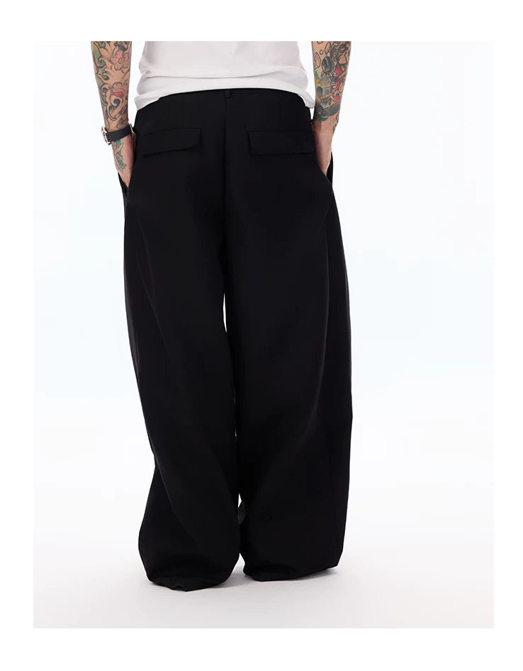 Wrinkle-Resistant Pleated Trousers