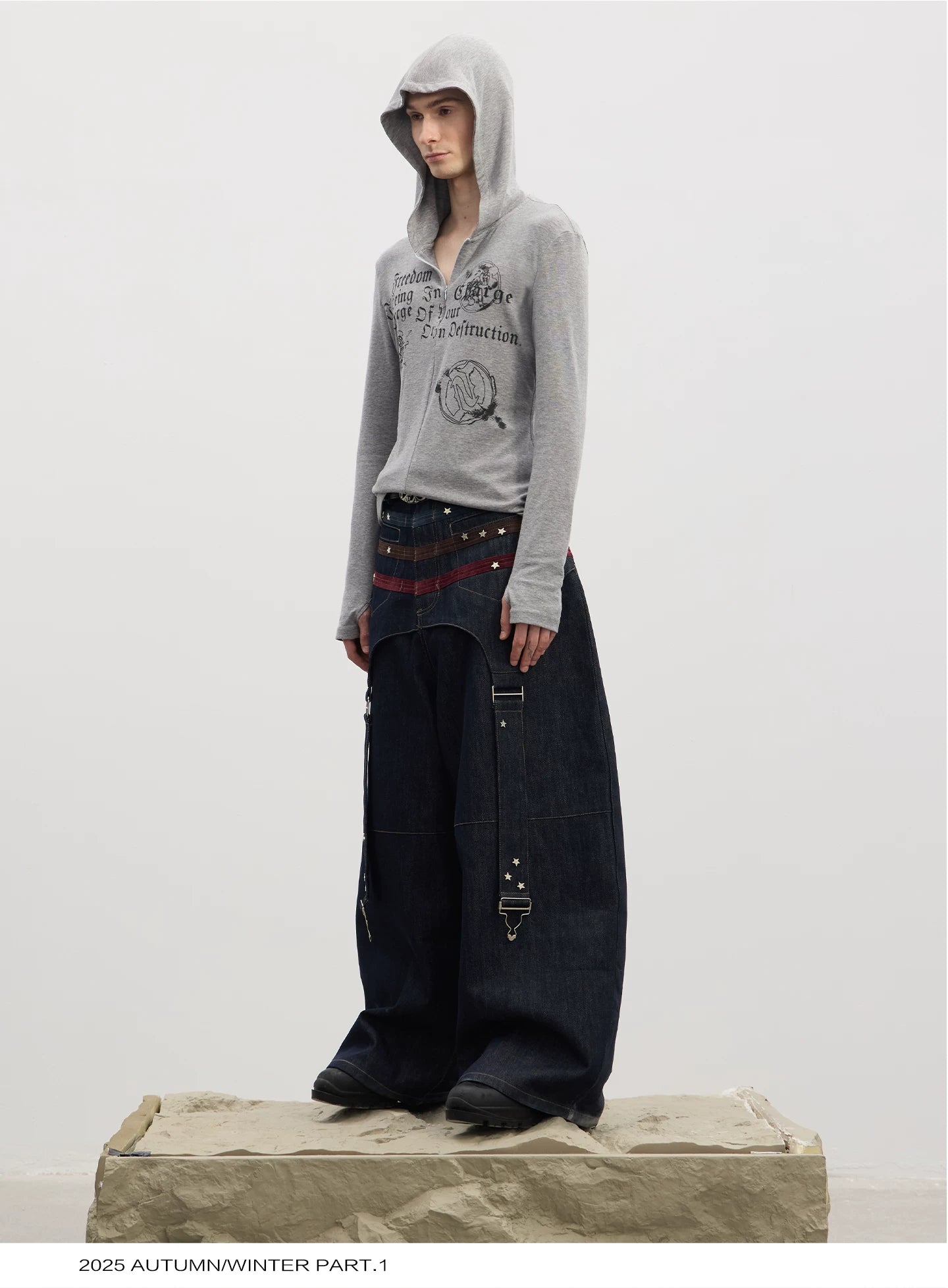 American Raw Suede Paneled Curved Jeans