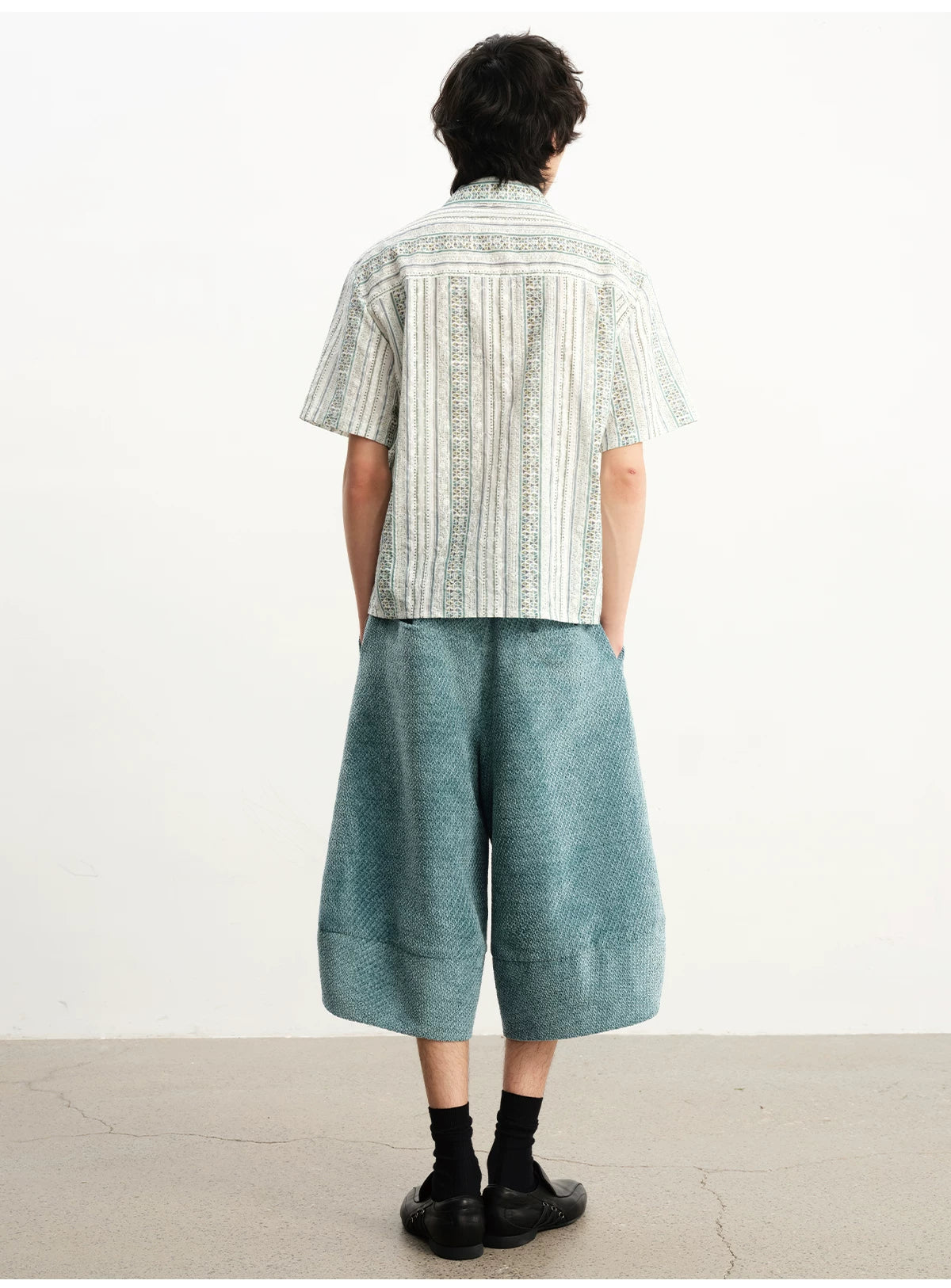Loose Casual Twill Cropped Shorts