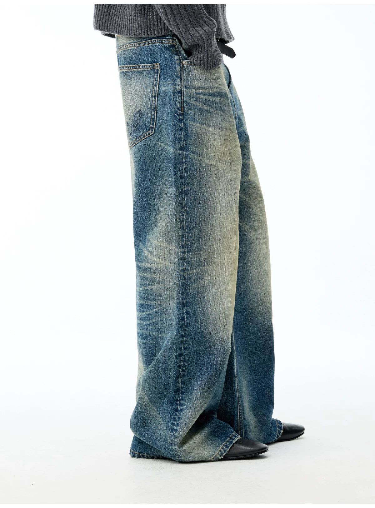 13.5 Oz Washed Denim Tapered Jeans