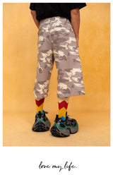Men's Light Camo Cropped Denim Shorts