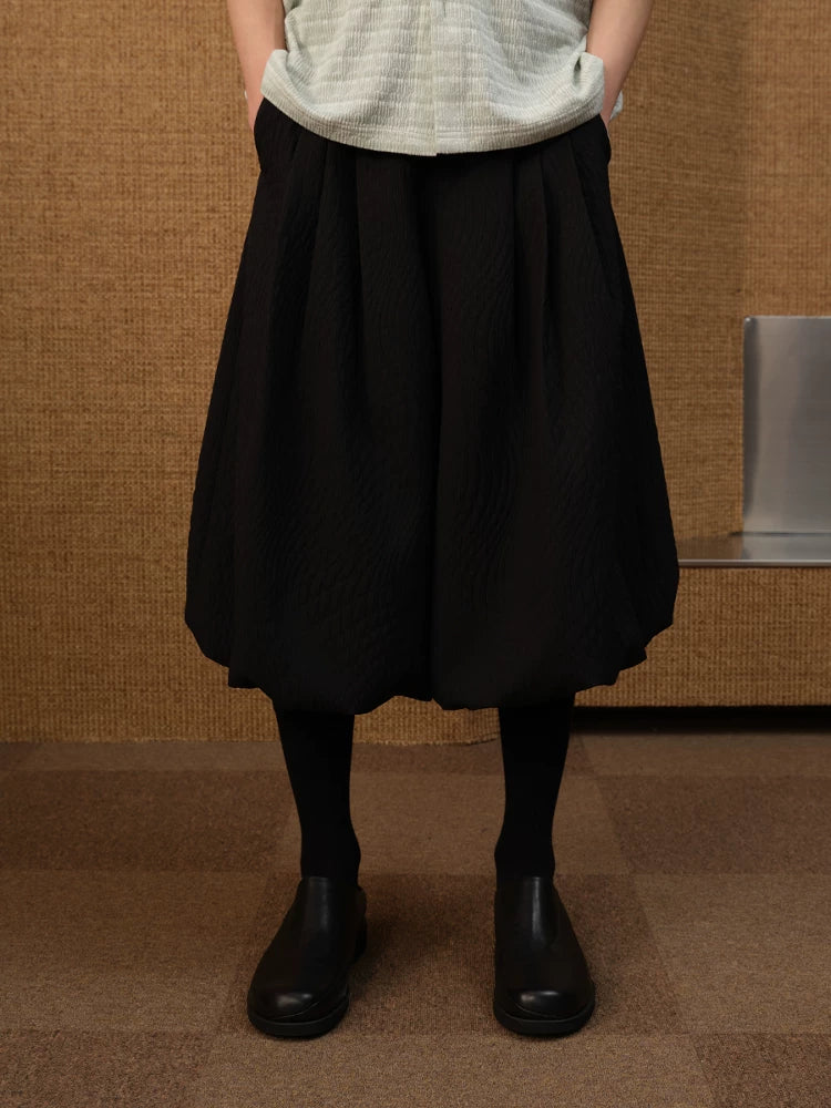 Black Pleated Leaf Jacquard Cropped Skort