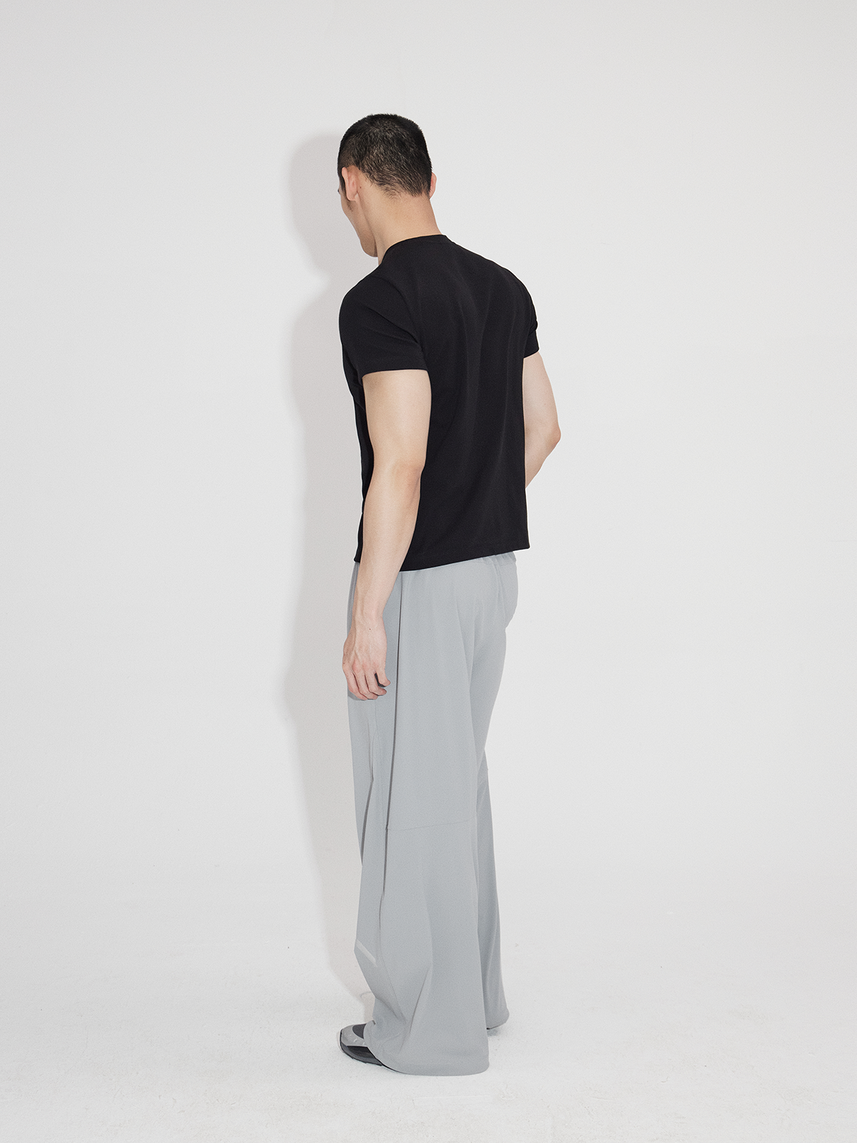 Lightweight Straight Leg Training Pants