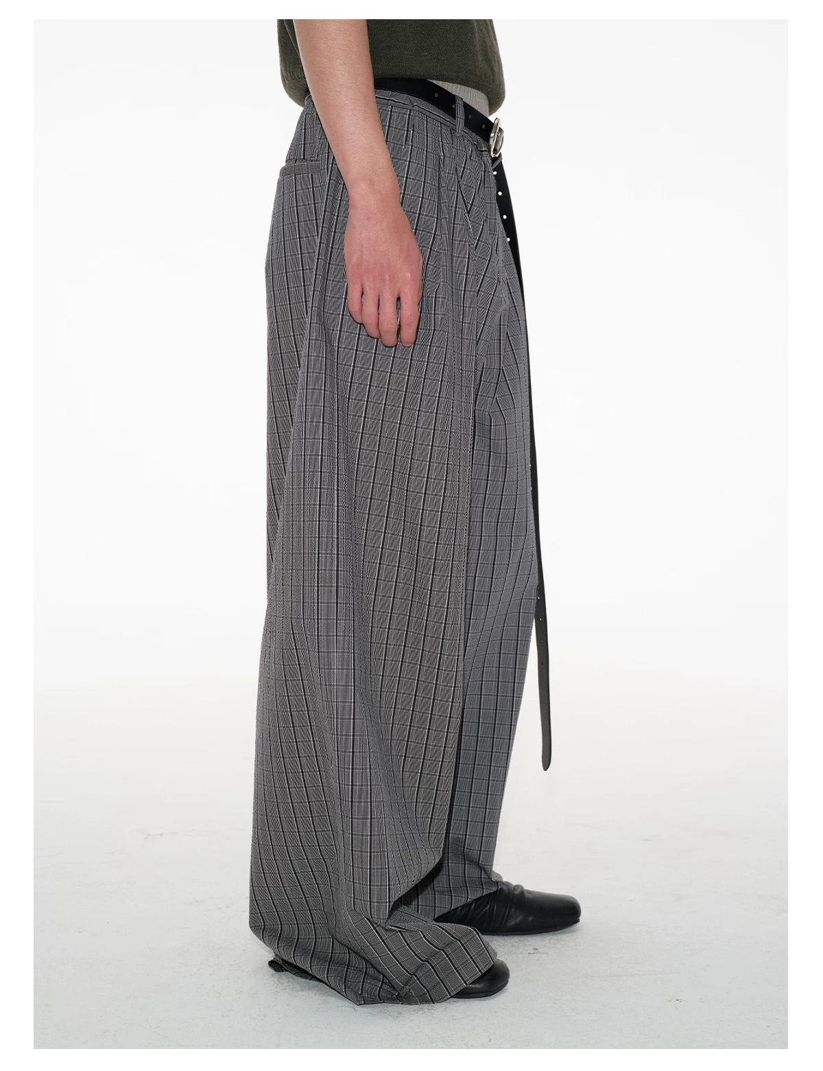 Plaid Pleated Wide Leg Pants