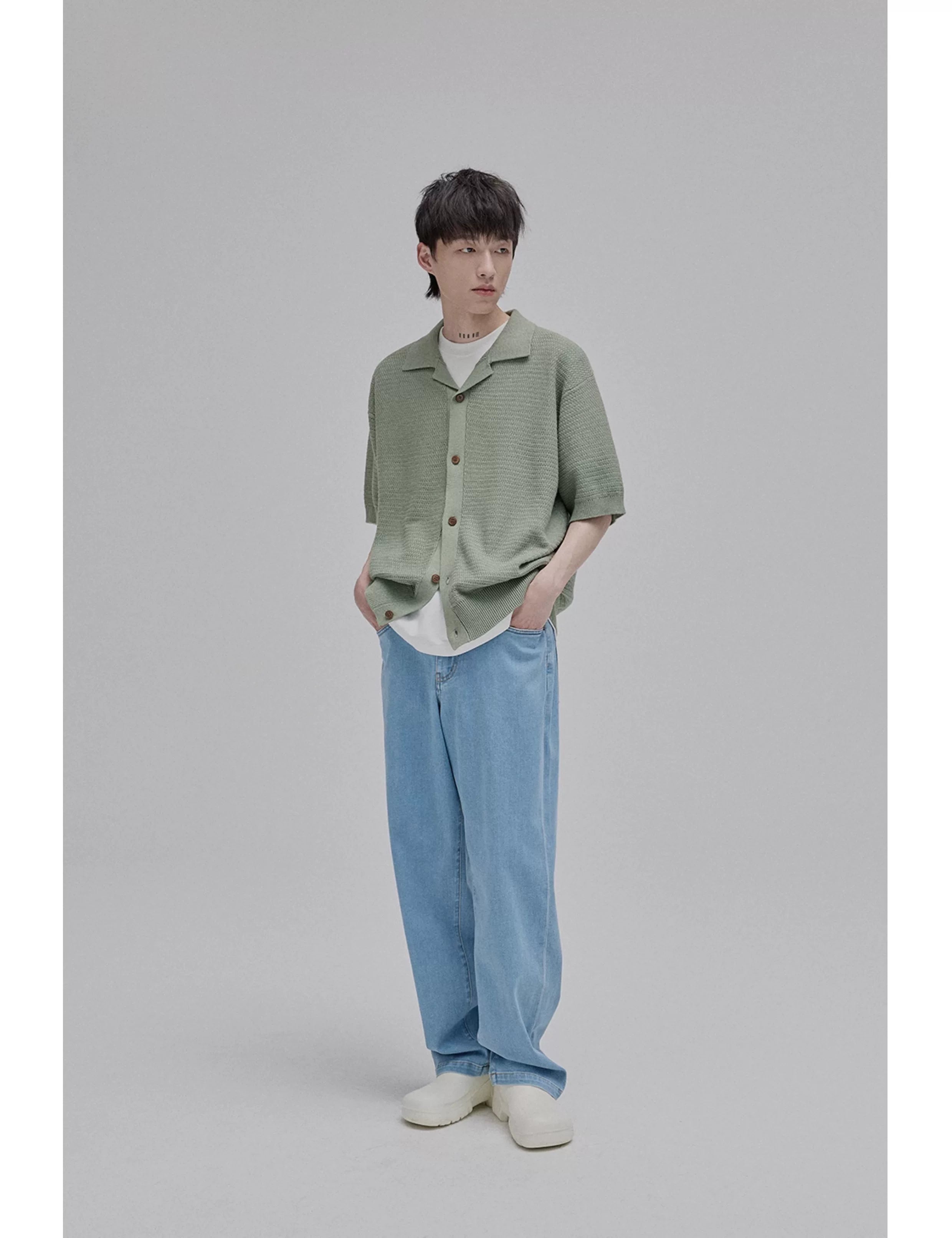 Lightweight Tapered Jeans