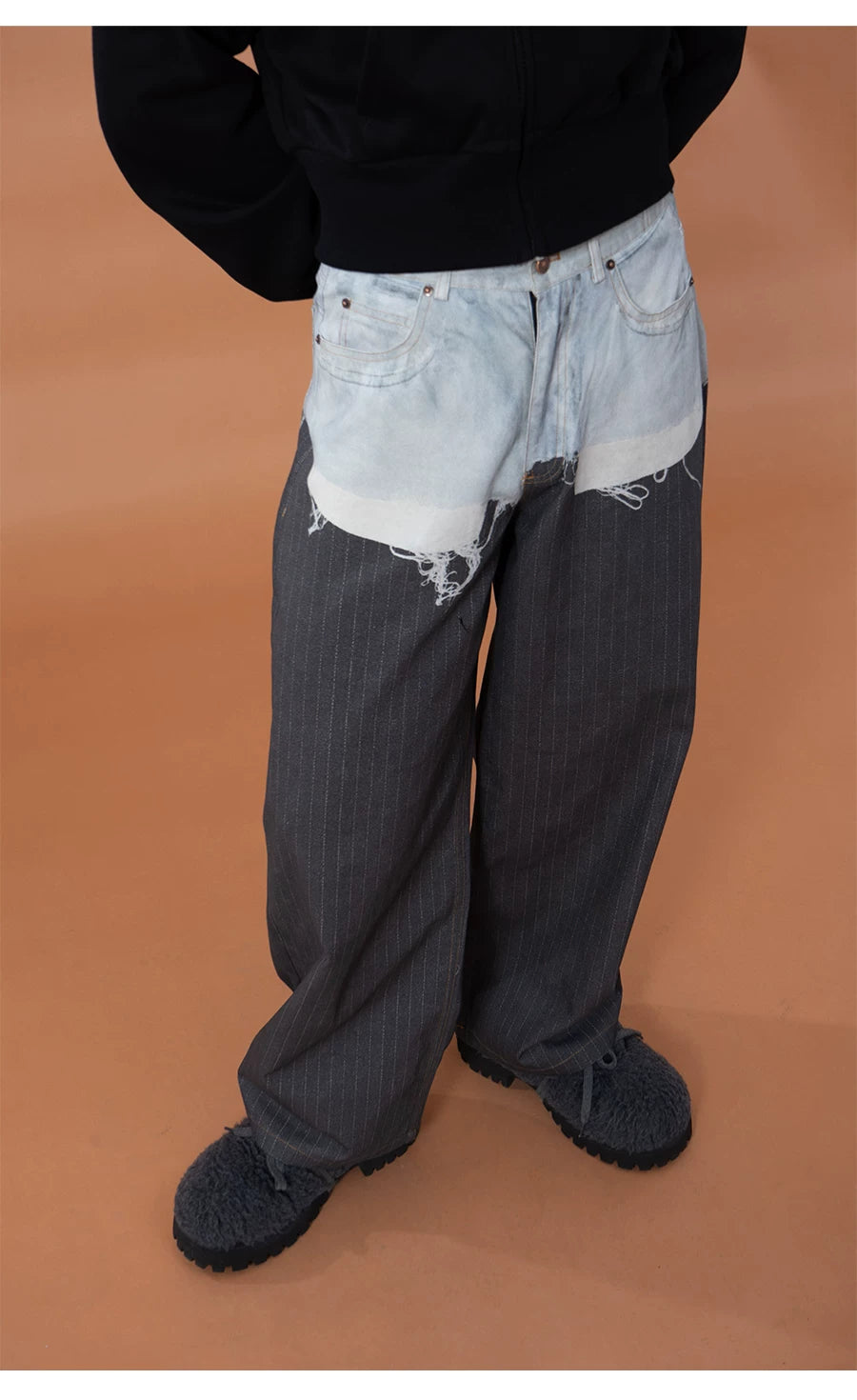 Men's Gray Colorblock Striped Printed Jeans