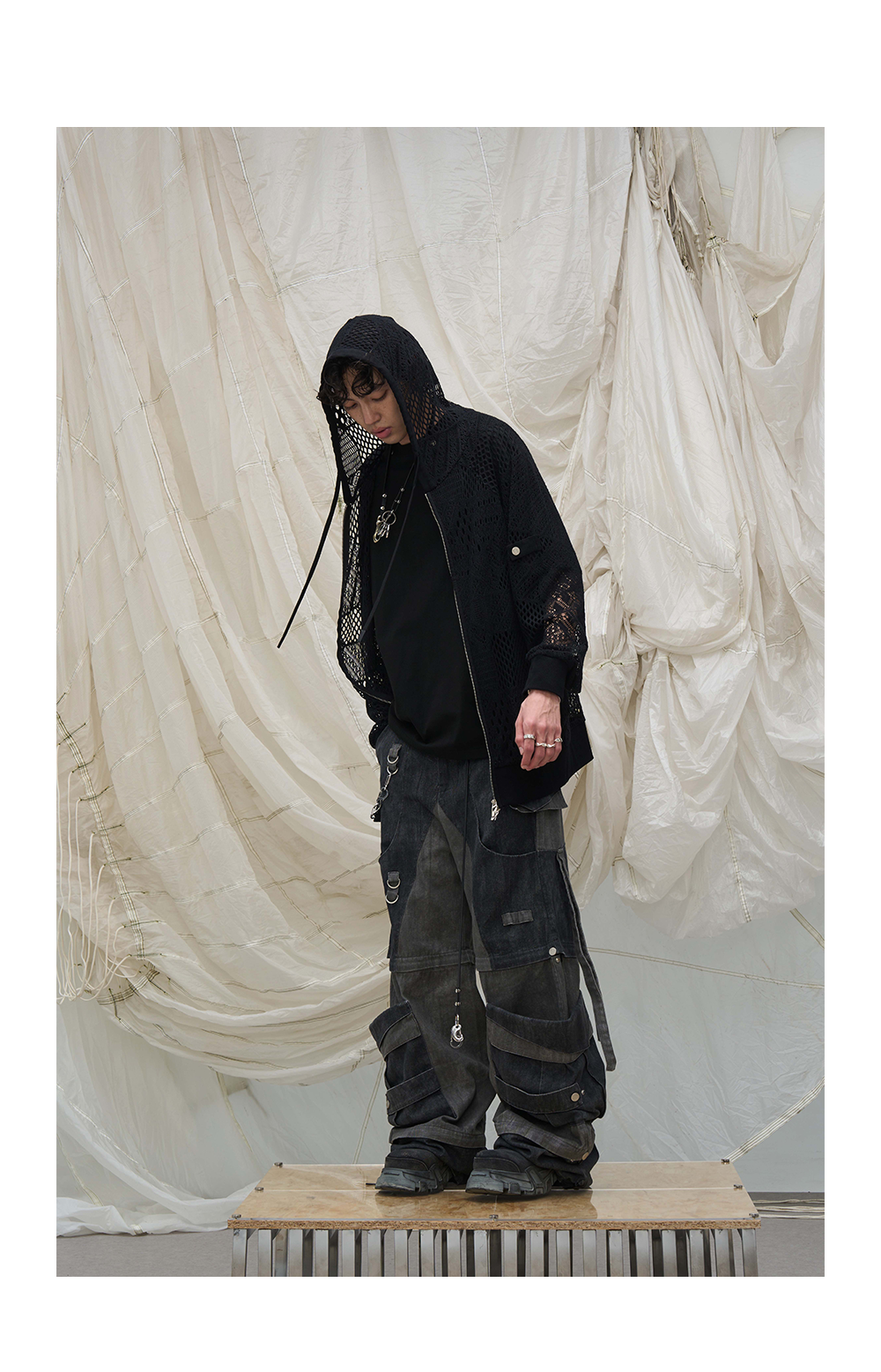 Slim Fit Ninja Sleeve Cutout Hoodie