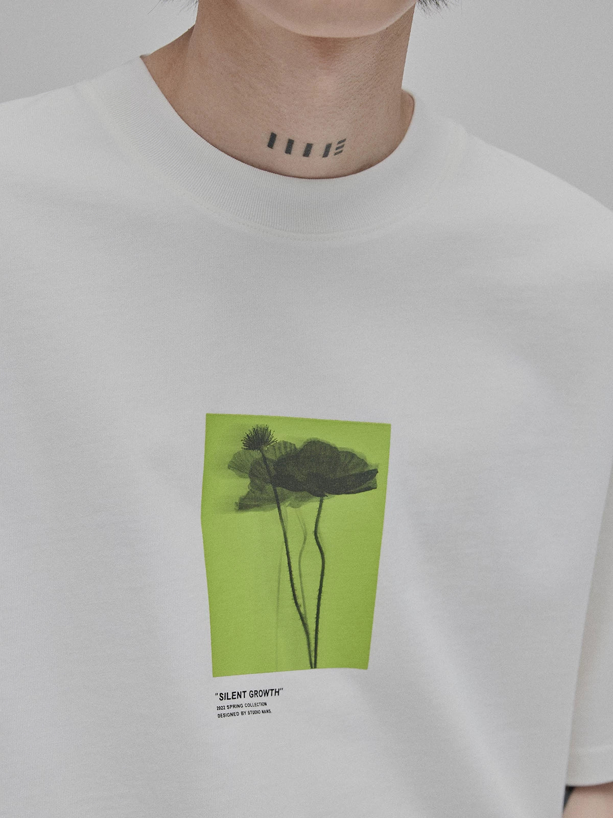 Floral Silhouette Print Short Sleeve Tee