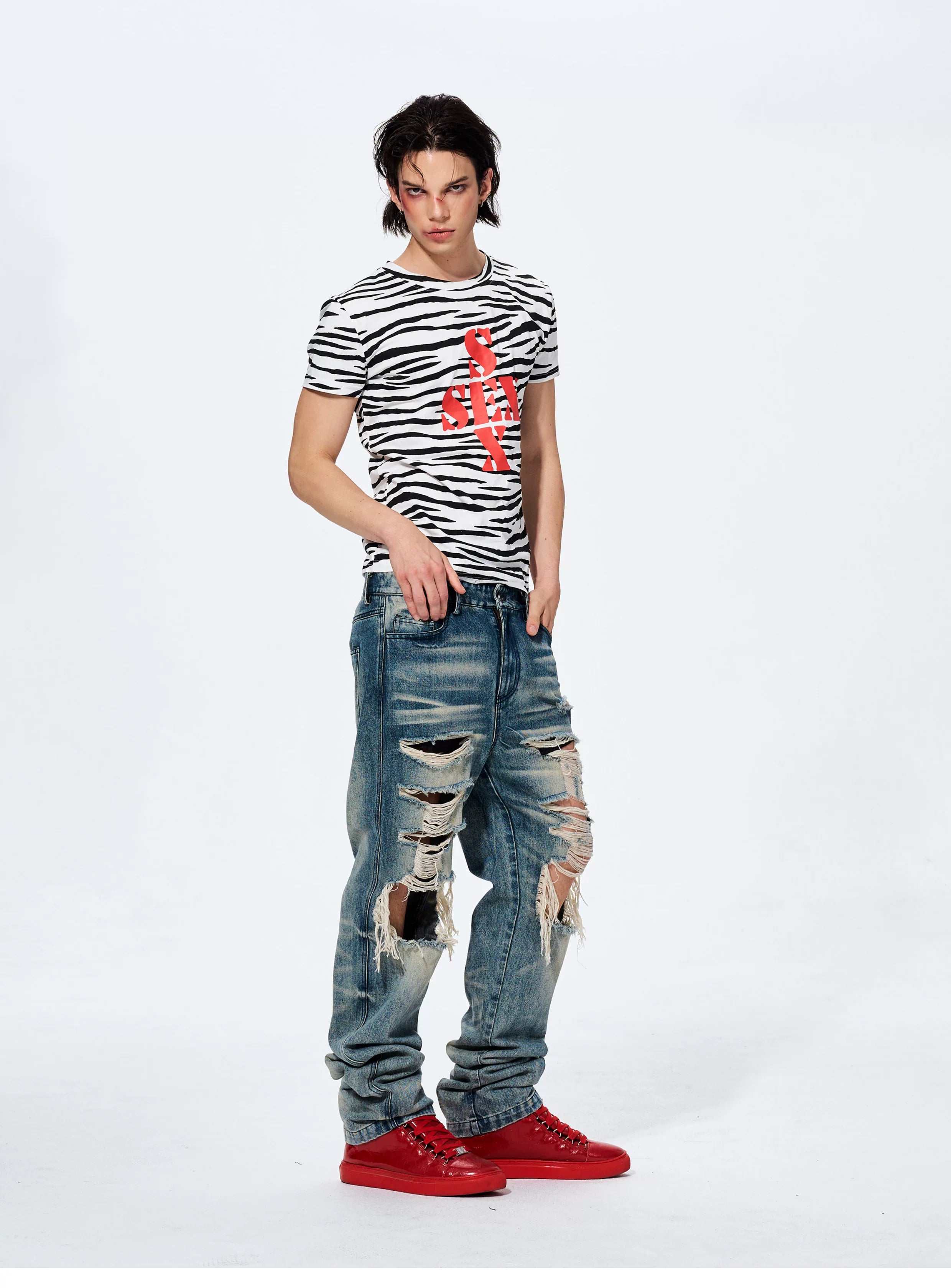 Zebra Print Letter Graphic Crew Neck Tee