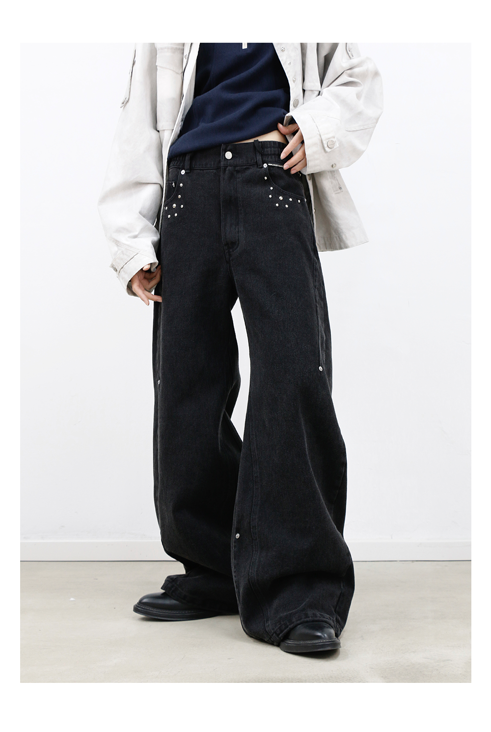 Studded Deconstructed Washed Two-tone A-line Jeans
