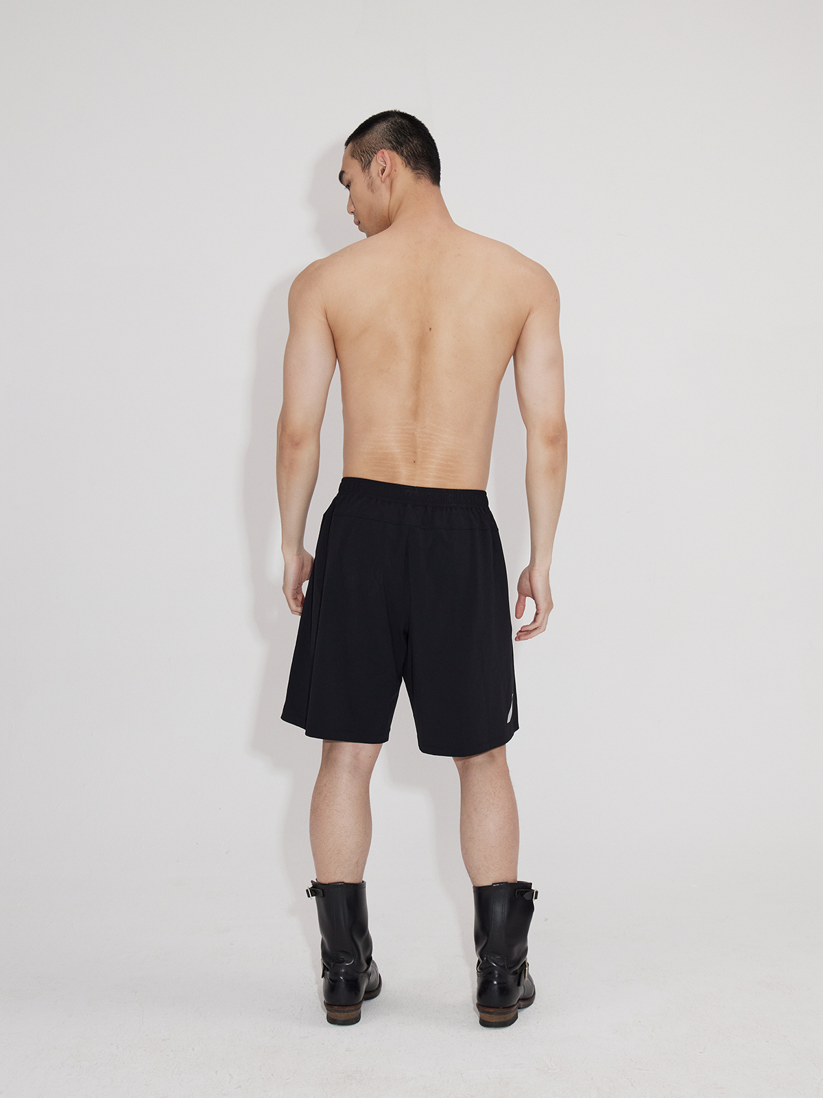 Moisture Wicking Slim & Loose Training Shorts