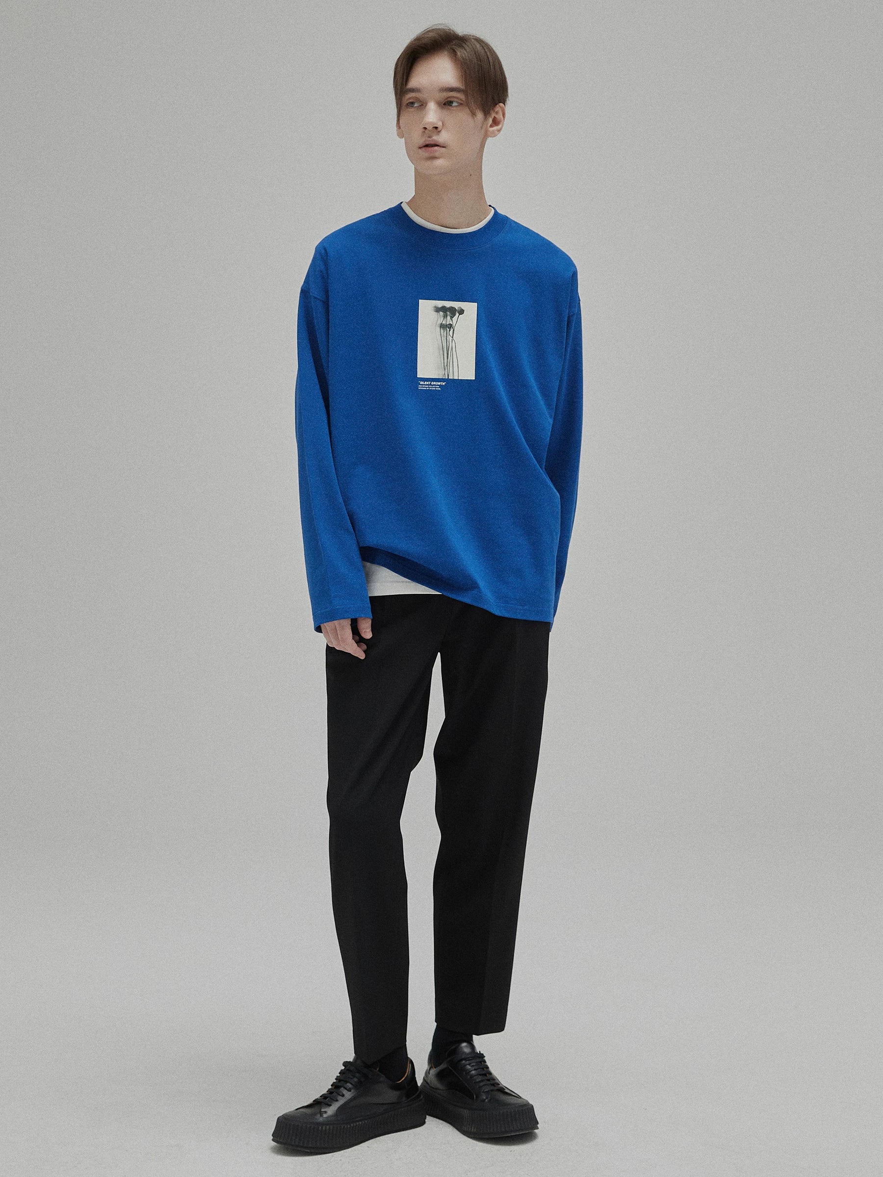 Stretchy Pleated Tapered Crop Pants