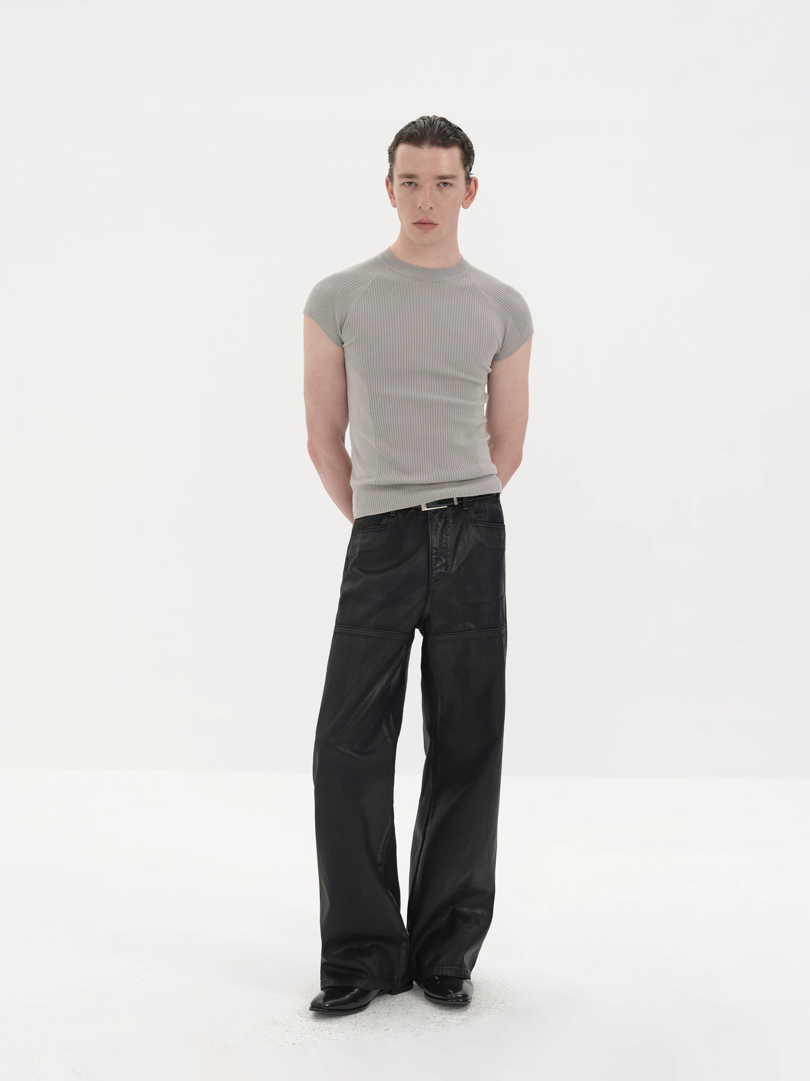 Lightweight Ribbed Short Sleeves