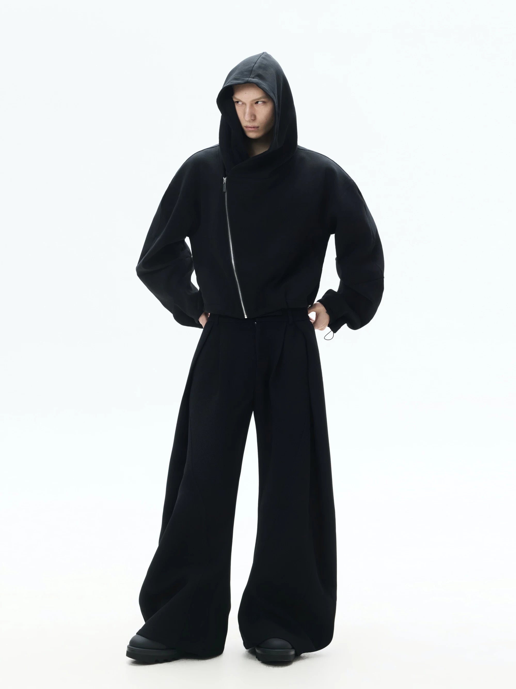 Curved Sleeves Zip Hooded Cardigan