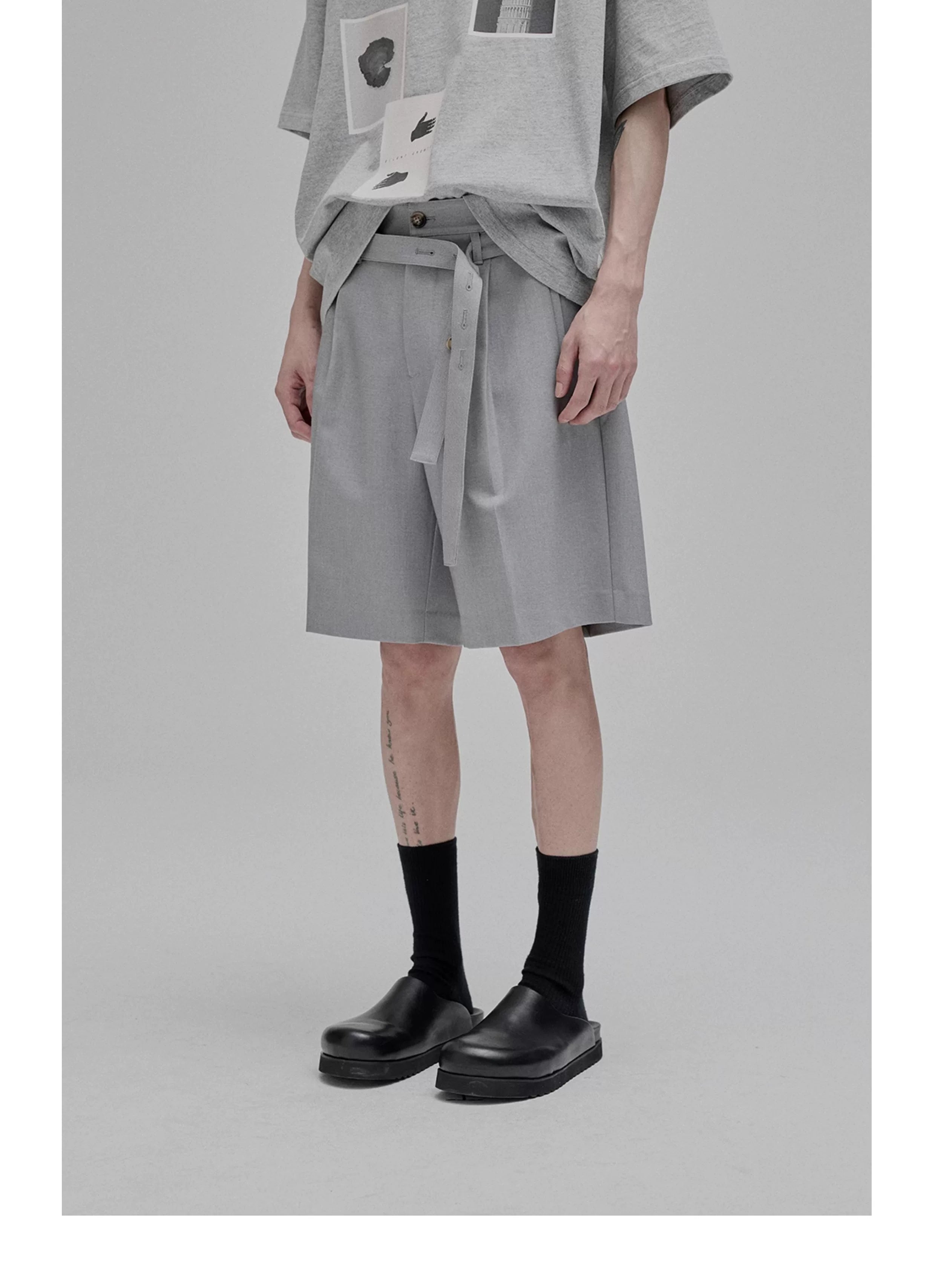 Draped Drawstring Wide Shorts