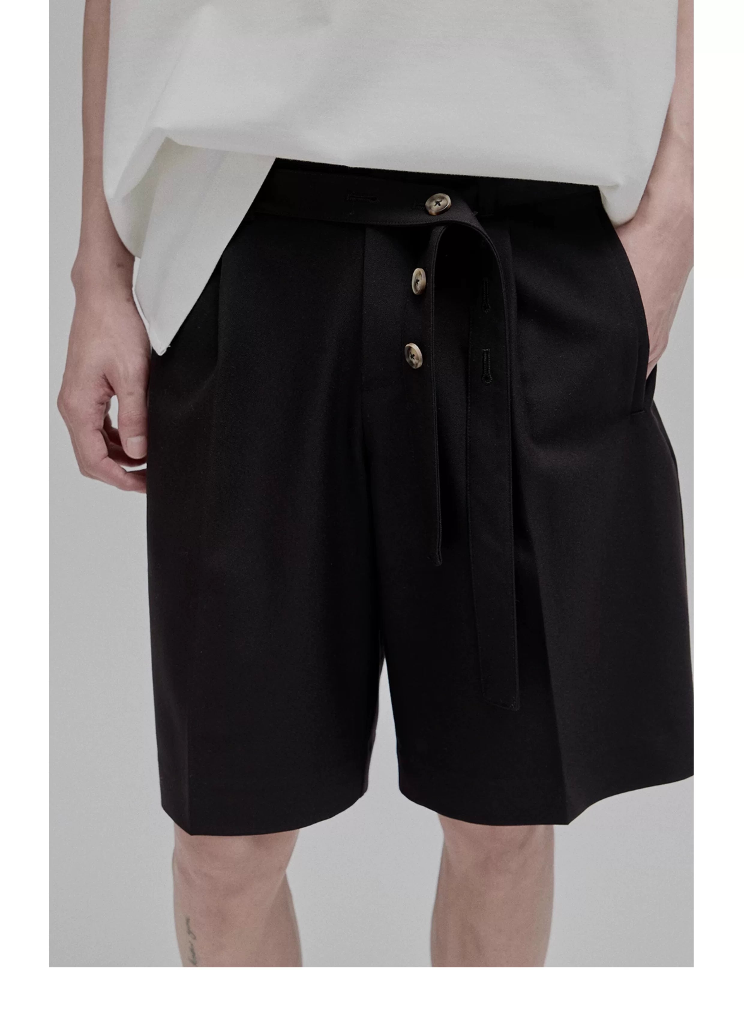 Draped Drawstring Wide Shorts